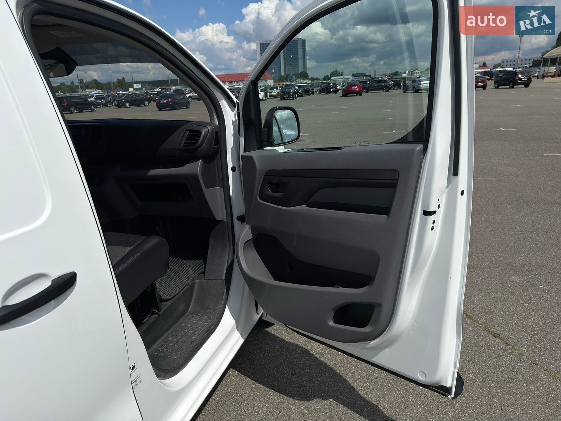 Citroen Jumpy 2017 VIN VF7VB9HFAHZ091118 фото оголошення 14 з 22