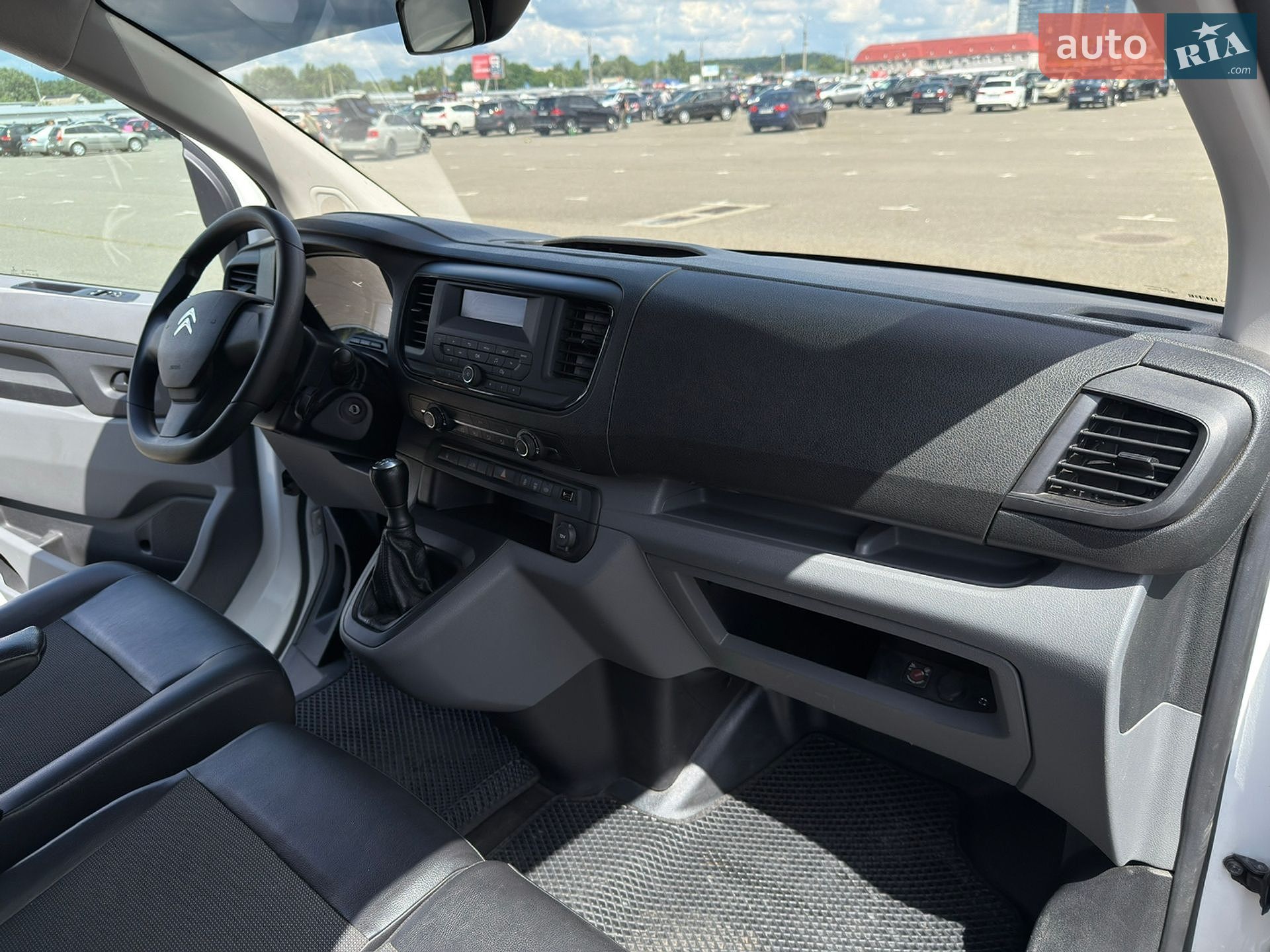 Citroen Jumpy 2017 VIN VF7VB9HFAHZ091118 фото оголошення 17 з 22