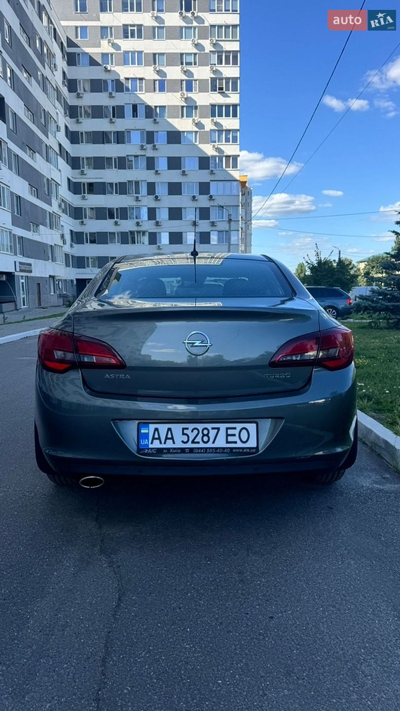 Opel Astra 2018 VIN W0VPD5EC4JG072868 фото оголошення 3 з 5