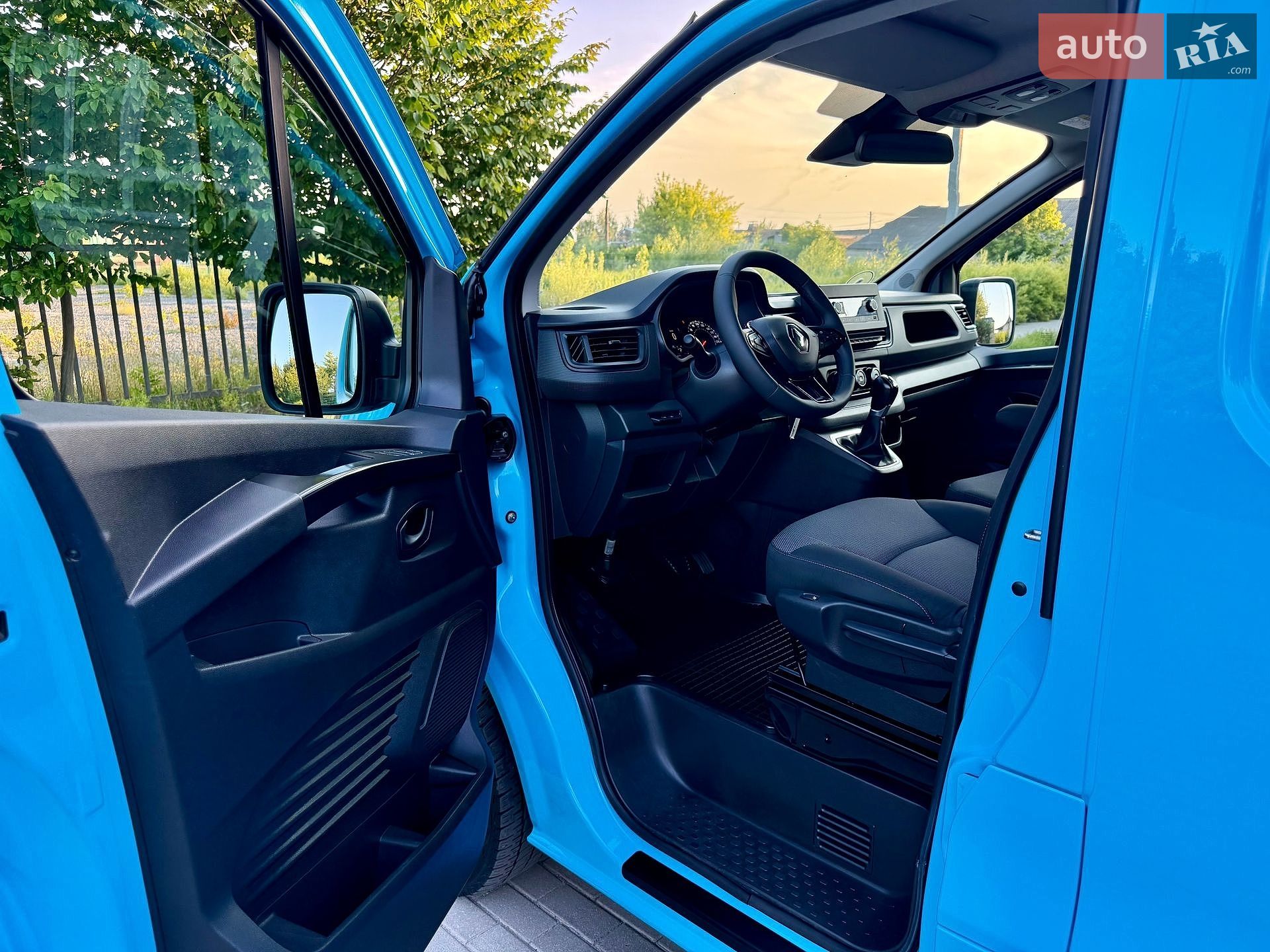 Renault Trafic 2022 VIN VF1FL000769757627 фото оголошення 38 з 87