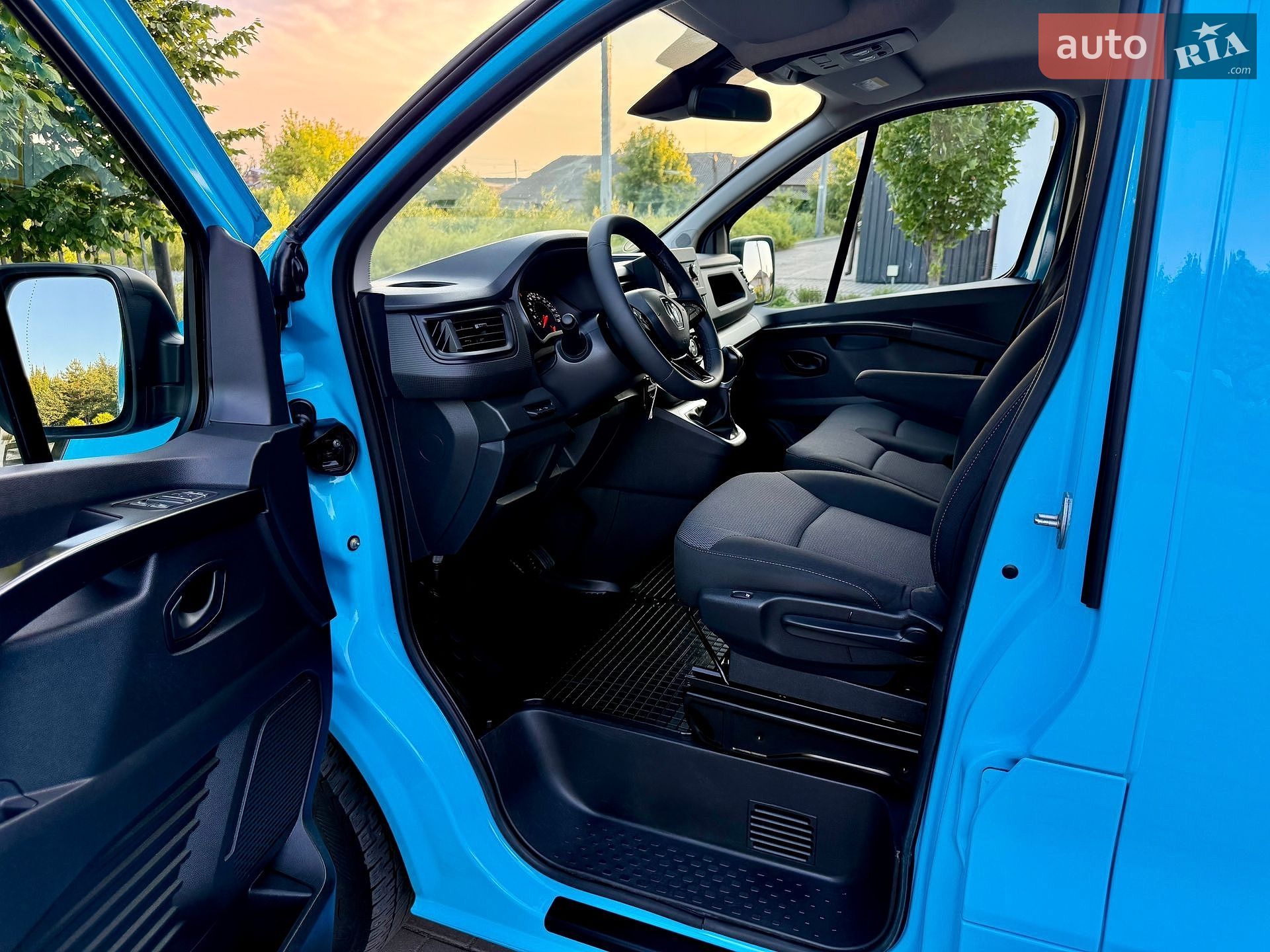Renault Trafic 2022 VIN VF1FL000769757627 фото оголошення 40 з 87