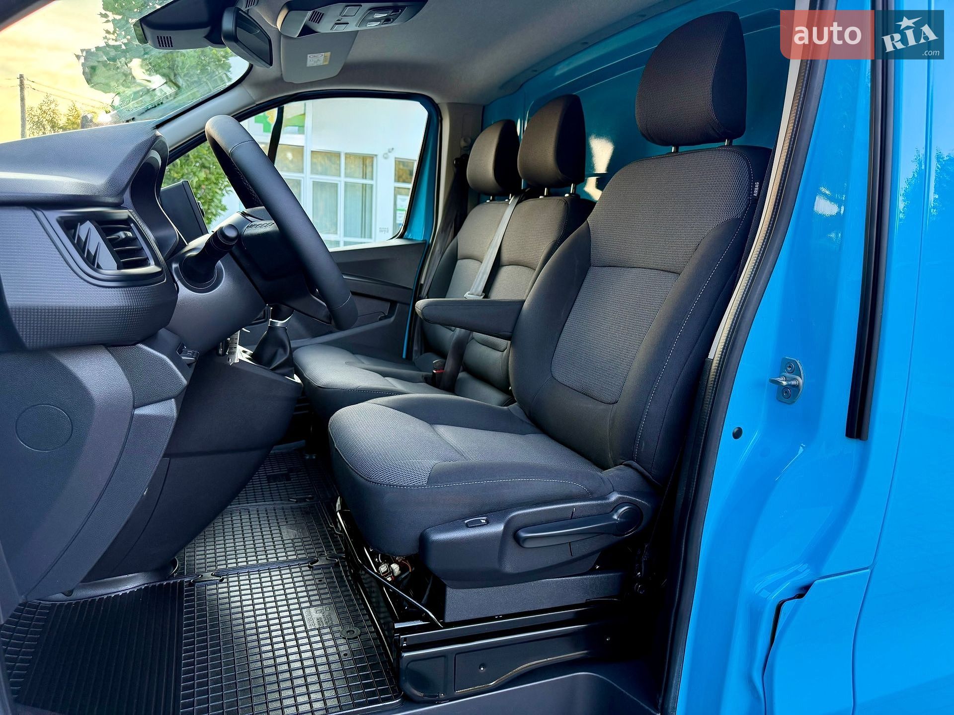Renault Trafic 2022 VIN VF1FL000769757627 фото оголошення 42 з 87