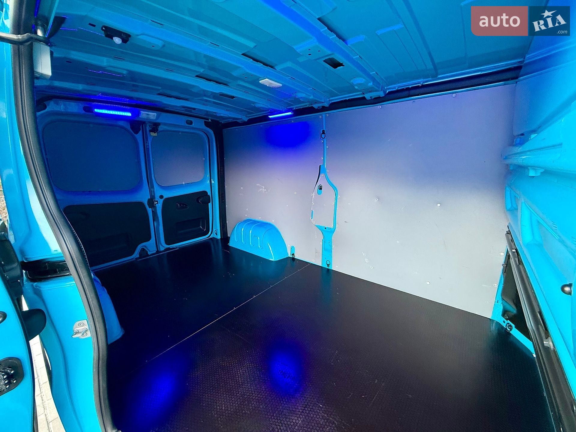 Renault Trafic 2022 VIN VF1FL000769757627 фото оголошення 79 з 87