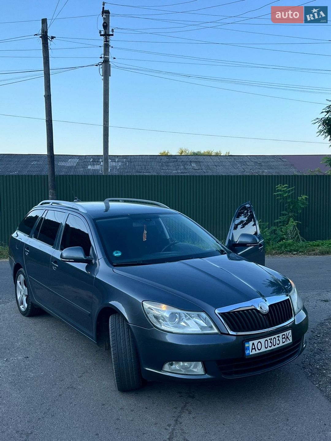 Skoda Octavia 2010 VIN TMBGM61Z5B2020657 фото оголошення 10 з 12