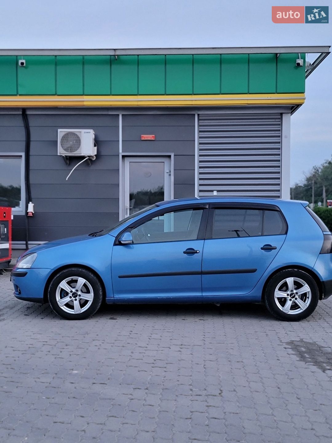 Volkswagen Golf 2004 VIN WVWZZZ1KZ4W148211 фото оголошення 6 з 13