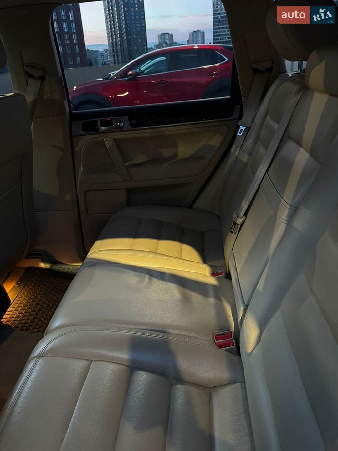 Volkswagen Touareg 2006 VIN WVGZZZ7LZ6D004402 фото оголошення 14 з 19