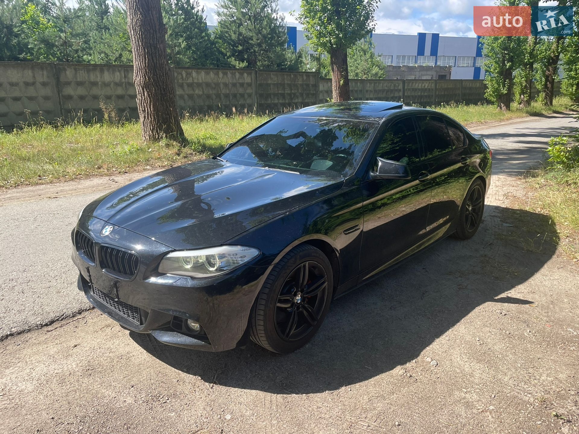 BMW 5 Series 2012 VIN WBAFR7C58CC816759 фото оголошення 2 з 6