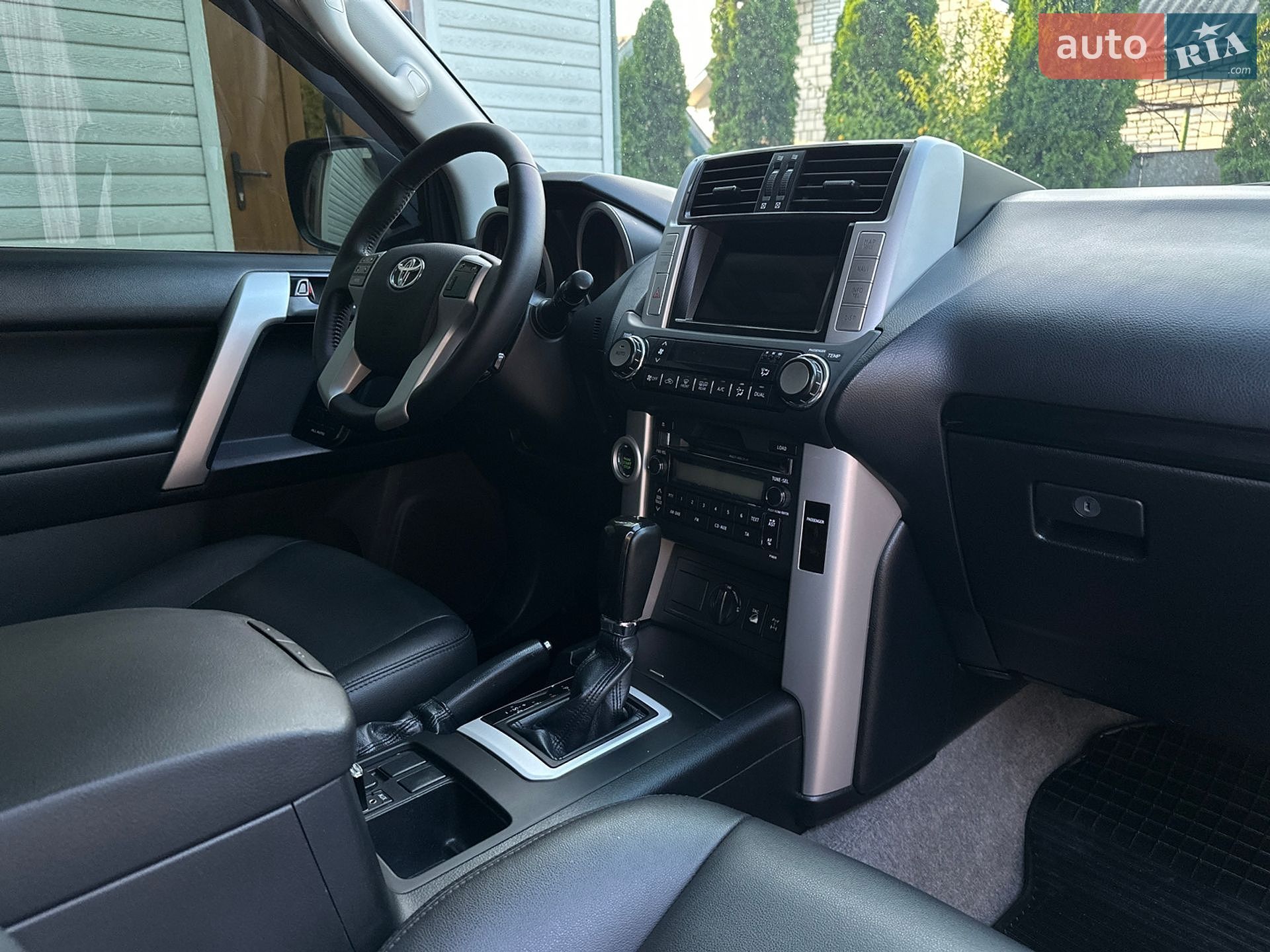 Toyota Land Cruiser Prado 2011 VIN JTEBH3FJ505016938 фото оголошення 37 з 55
