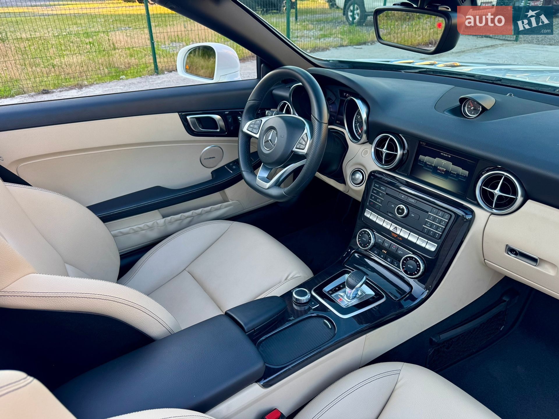 Mercedes-Benz SLC-Class 2018 VIN WDDPK3JA5KF158860 фото оголошення 28 з 85