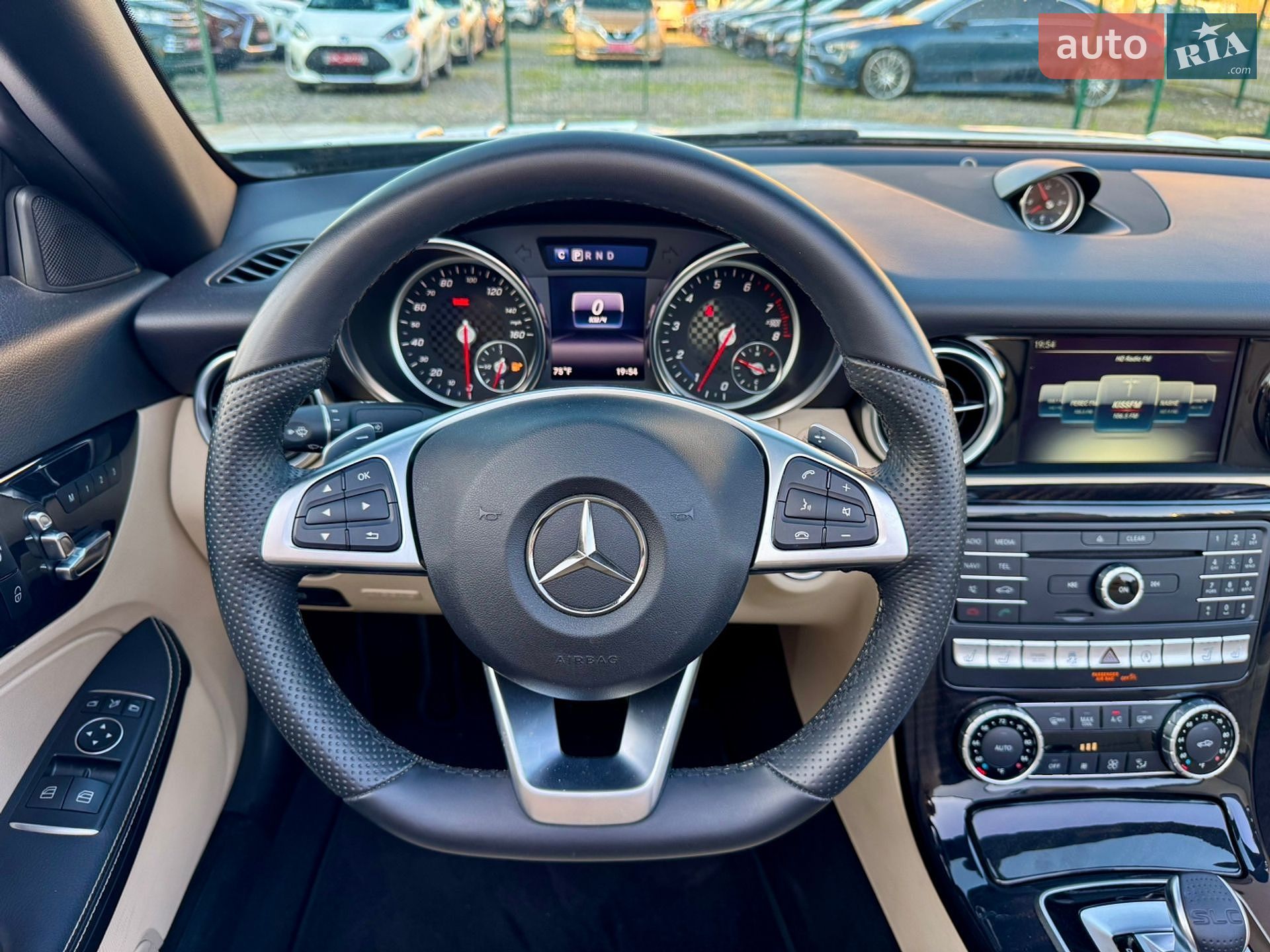 Mercedes-Benz SLC-Class 2018 VIN WDDPK3JA5KF158860 фото оголошення 30 з 85