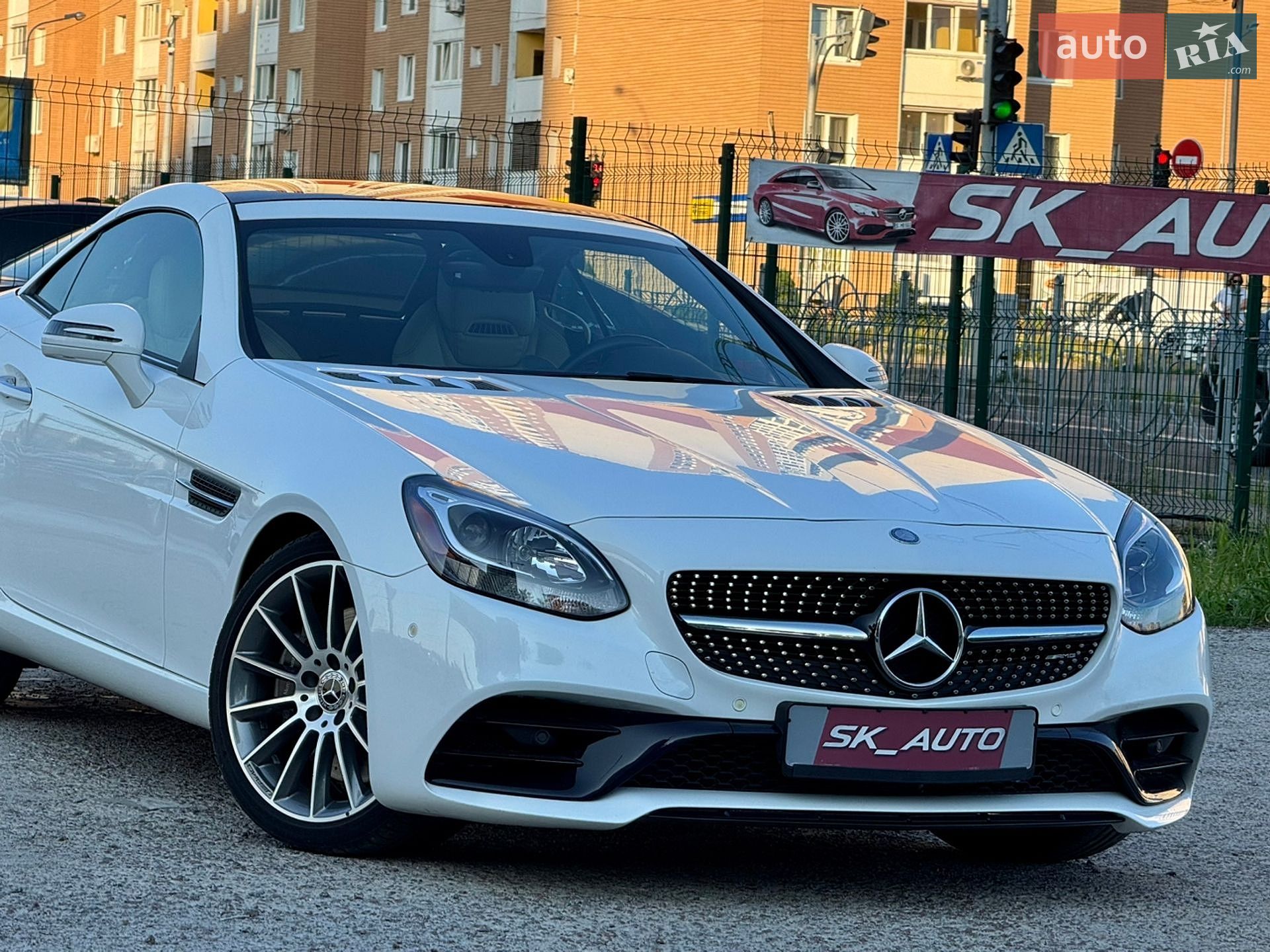 Mercedes-Benz SLC-Class 2018 VIN WDDPK3JA5KF158860 фото оголошення 51 з 85
