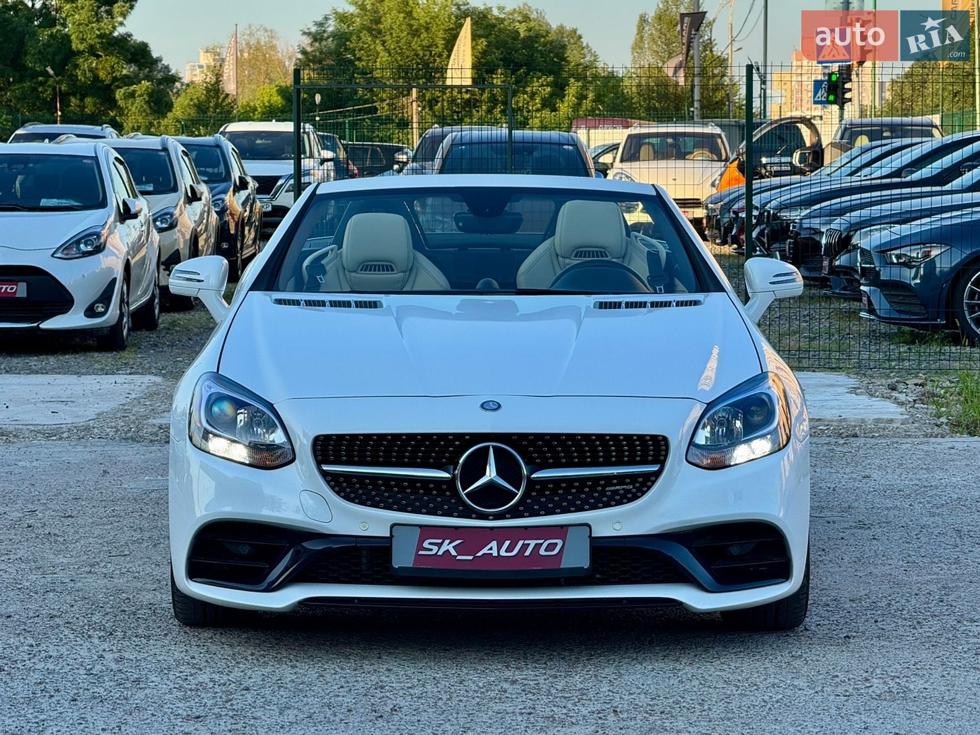Mercedes-Benz SLC-Class 2018 VIN WDDPK3JA5KF158860 фото оголошення 57 з 85