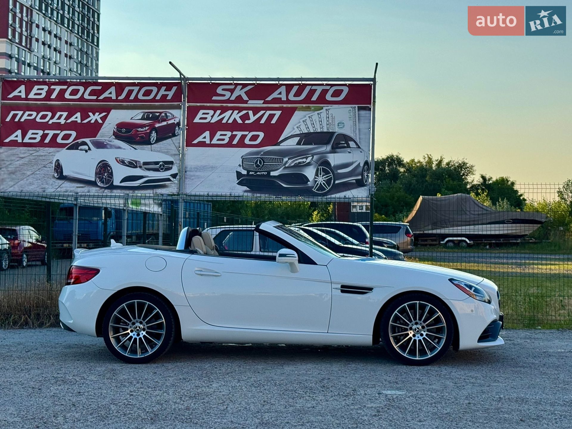 Mercedes-Benz SLC-Class 2018 VIN WDDPK3JA5KF158860 фото оголошення 63 з 85