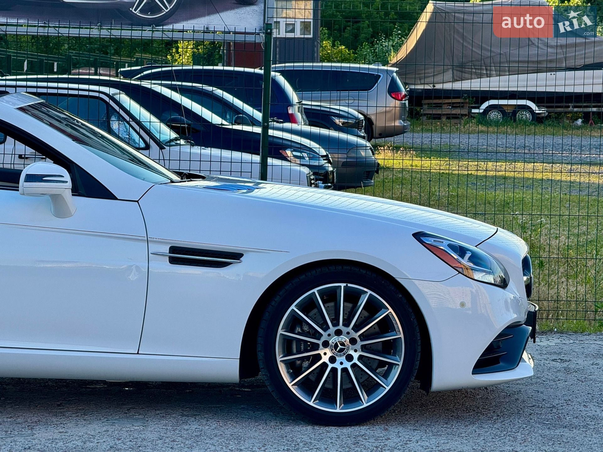 Mercedes-Benz SLC-Class 2018 VIN WDDPK3JA5KF158860 фото оголошення 64 з 85