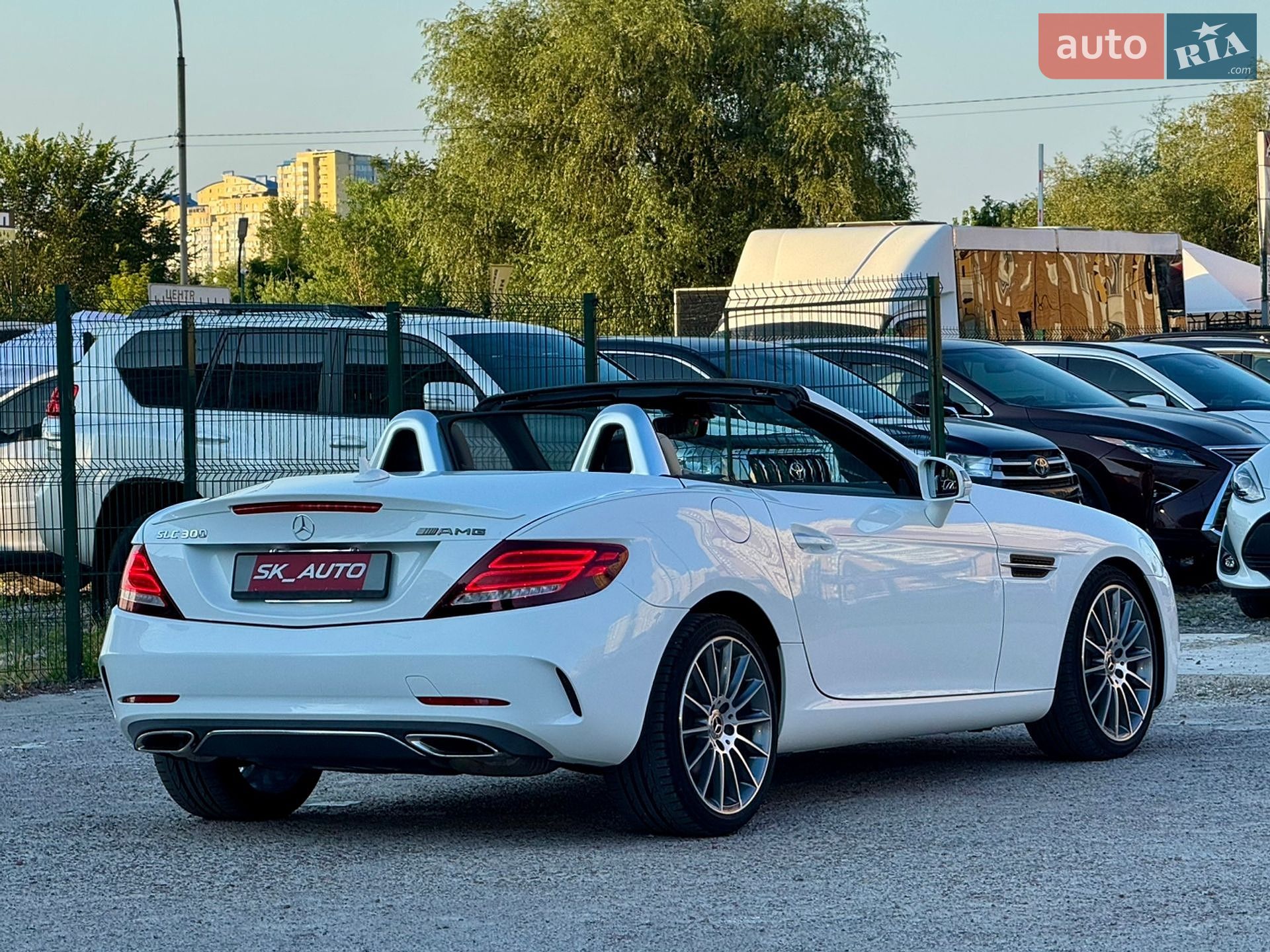 Mercedes-Benz SLC-Class 2018 VIN WDDPK3JA5KF158860 фото оголошення 66 з 85