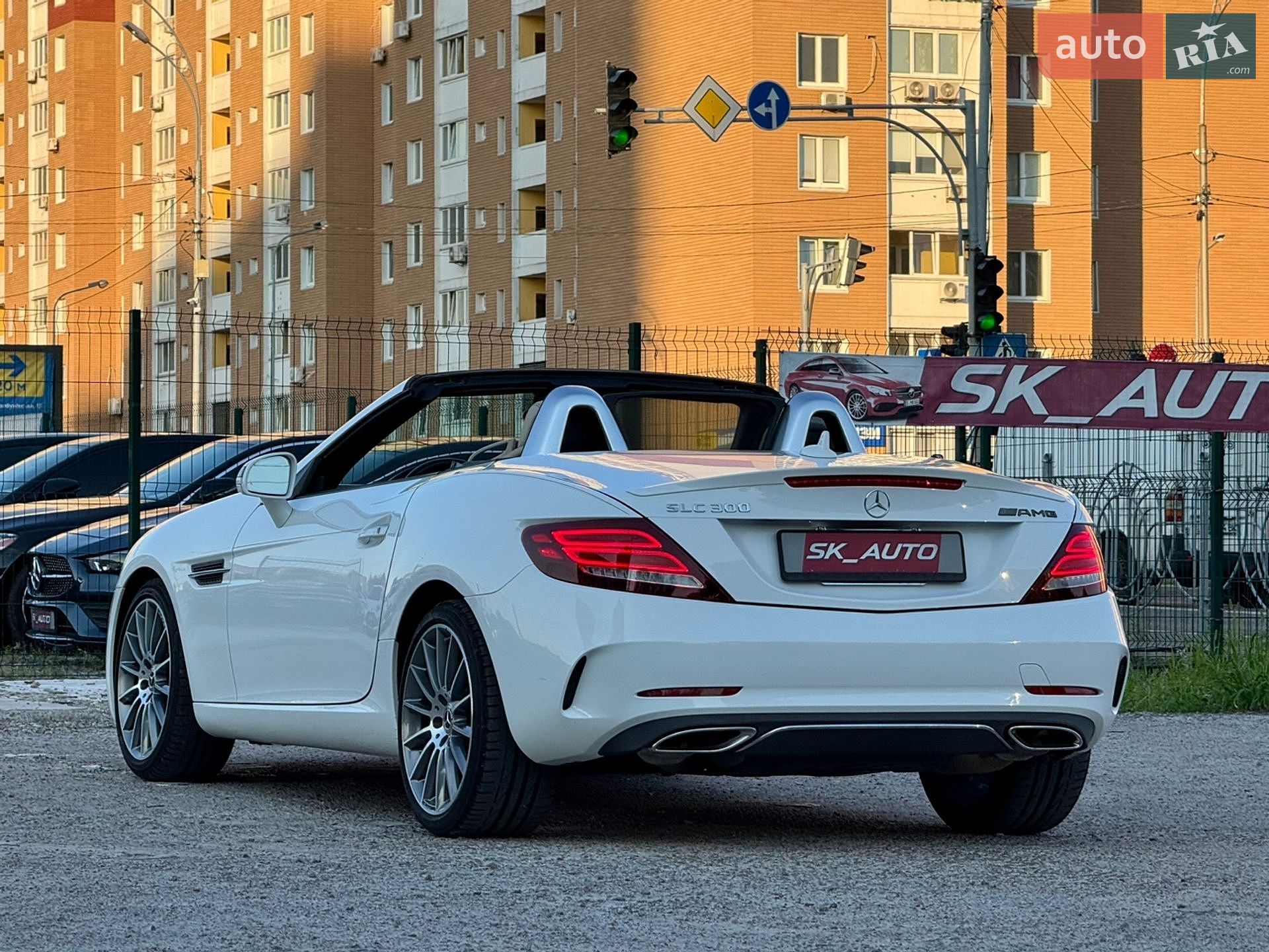 Mercedes-Benz SLC-Class 2018 VIN WDDPK3JA5KF158860 фото оголошення 73 з 85