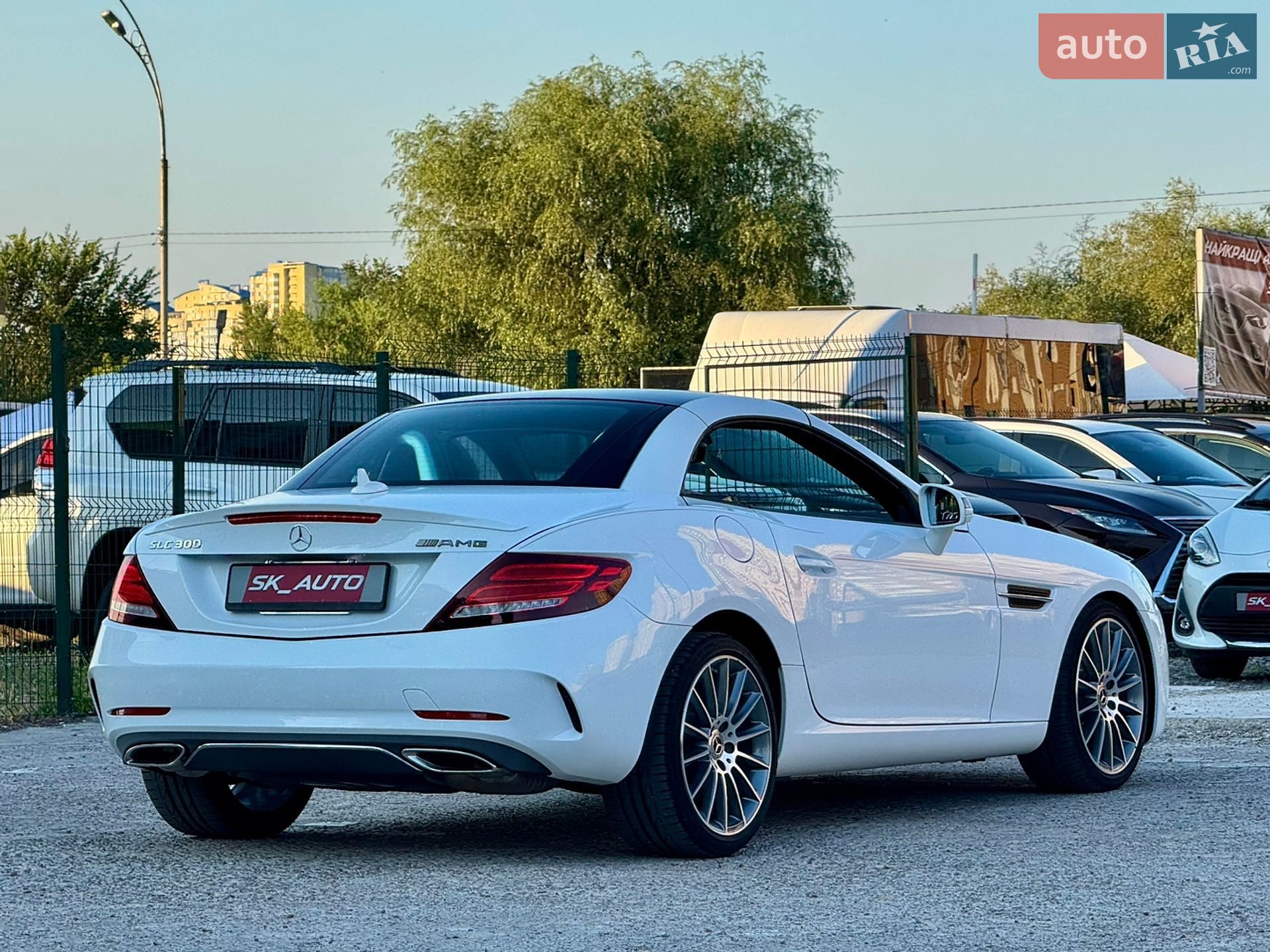 Mercedes-Benz SLC-Class 2018 VIN WDDPK3JA5KF158860 фото оголошення 79 з 85