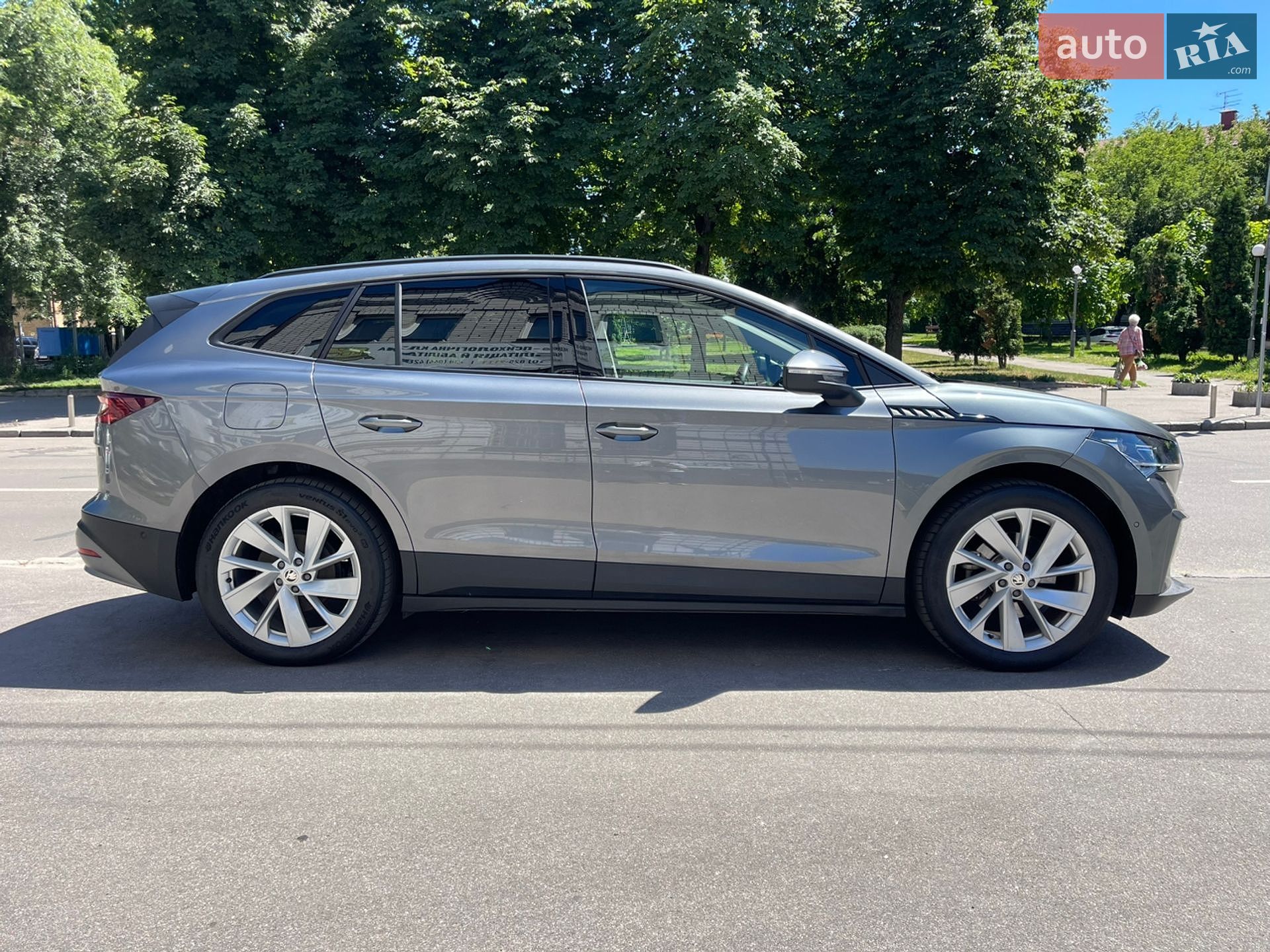 Skoda Enyaq iV 2022 VIN TMBJB7NY5NF054582 фото оголошення 3 з 23