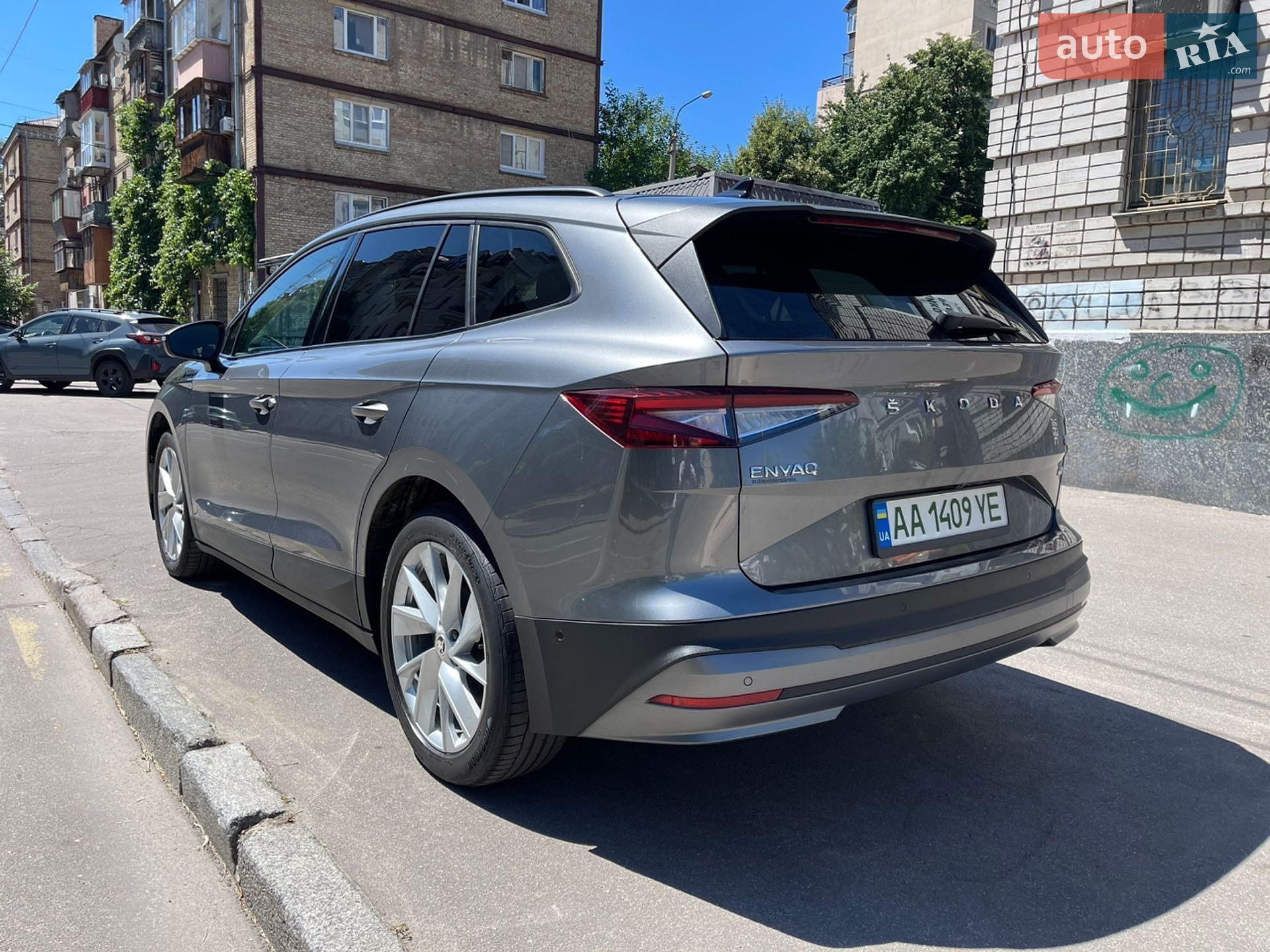 Skoda Enyaq iV 2022 VIN TMBJB7NY5NF054582 фото оголошення 6 з 23