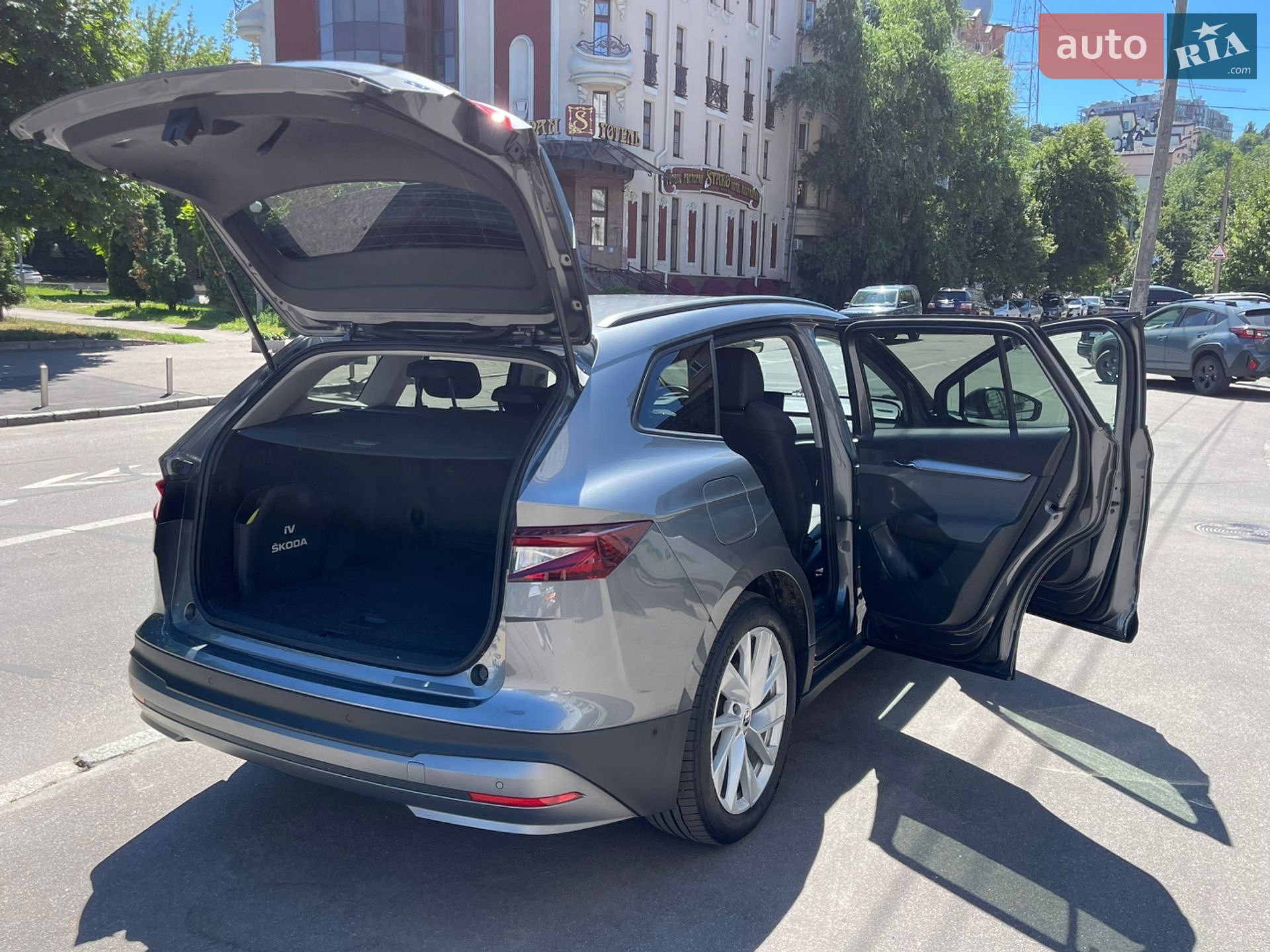 Skoda Enyaq iV 2022 VIN TMBJB7NY5NF054582 фото оголошення 15 з 23
