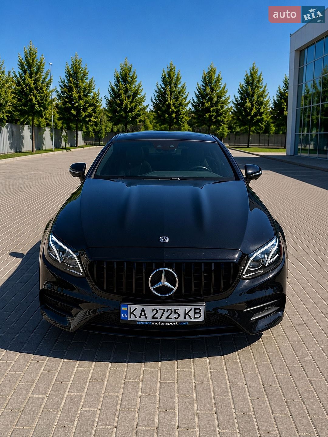 Mercedes-Benz E-Class 2018 VIN WDD1J6JB5KF088943 фото оголошення 5 з 11