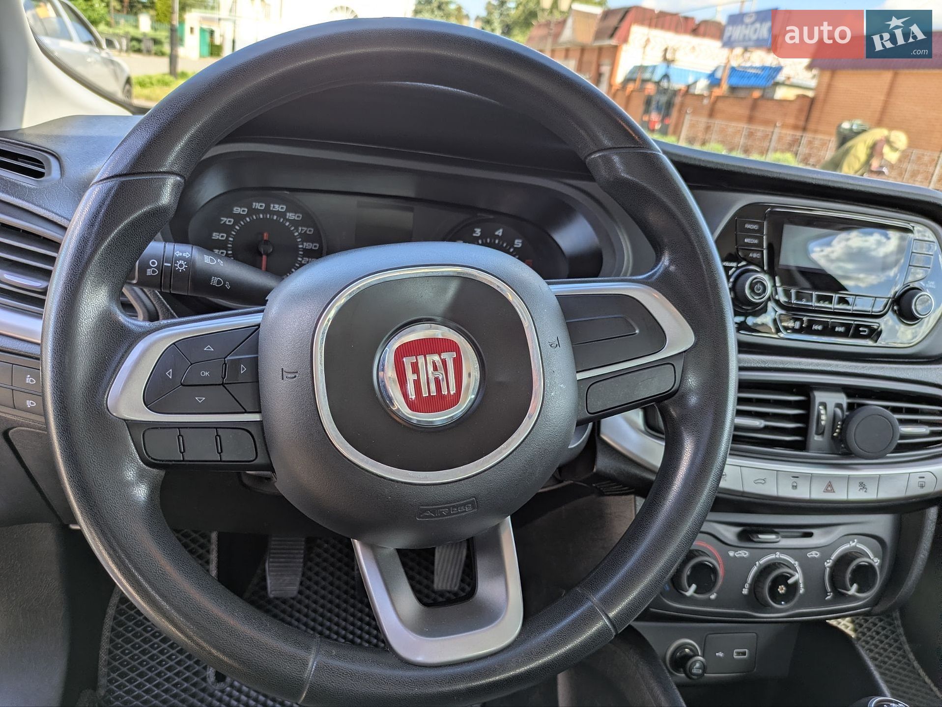 Fiat Tipo 2019 VIN ZFA35600006M87025 фото оголошення 14 з 40