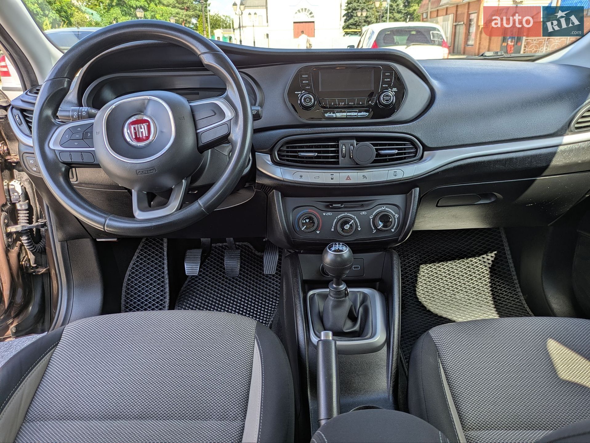 Fiat Tipo 2019 VIN ZFA35600006M87025 фото оголошення 20 з 40