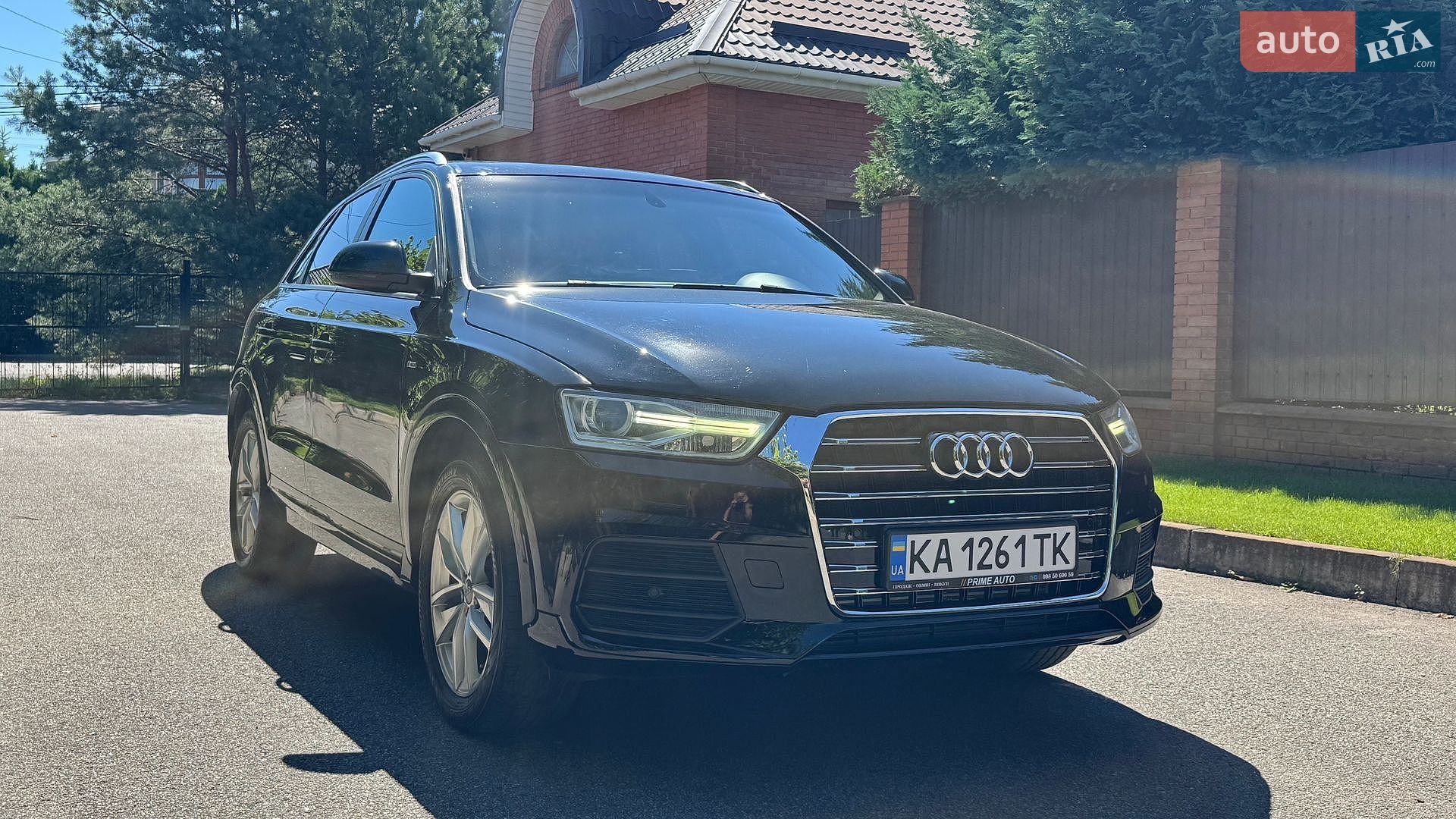 Audi Q3 2018 VIN WA1BCCFS5JR026515 фото оголошення 2 з 36