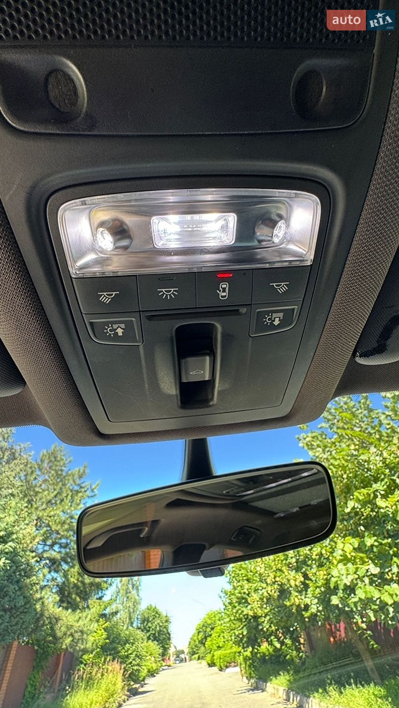 Audi Q3 2018 VIN WA1BCCFS5JR026515 фото оголошення 17 з 36