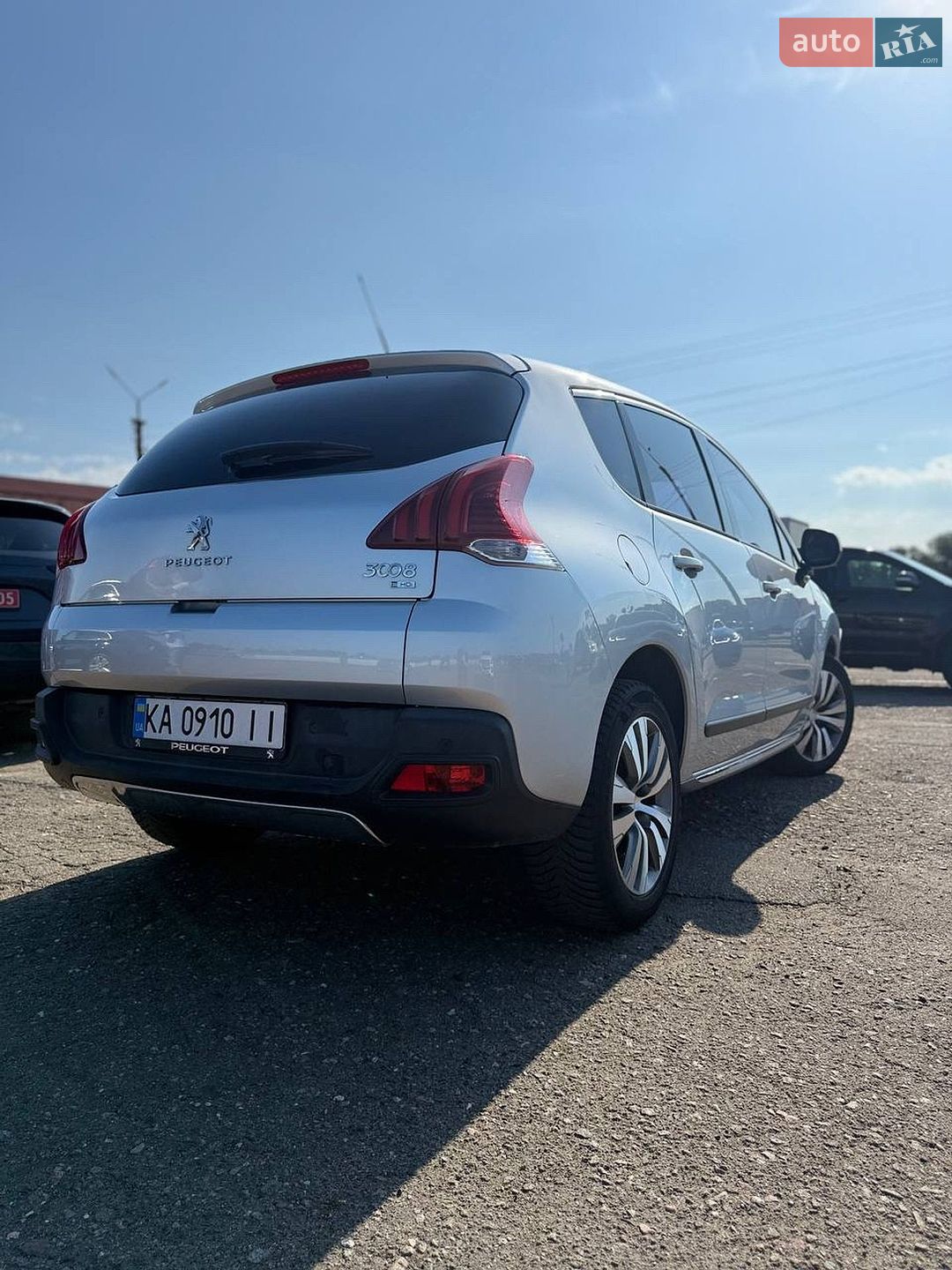 Peugeot 3008 2015 VIN VF30U9HD8FS003991 фото оголошення 3 з 15