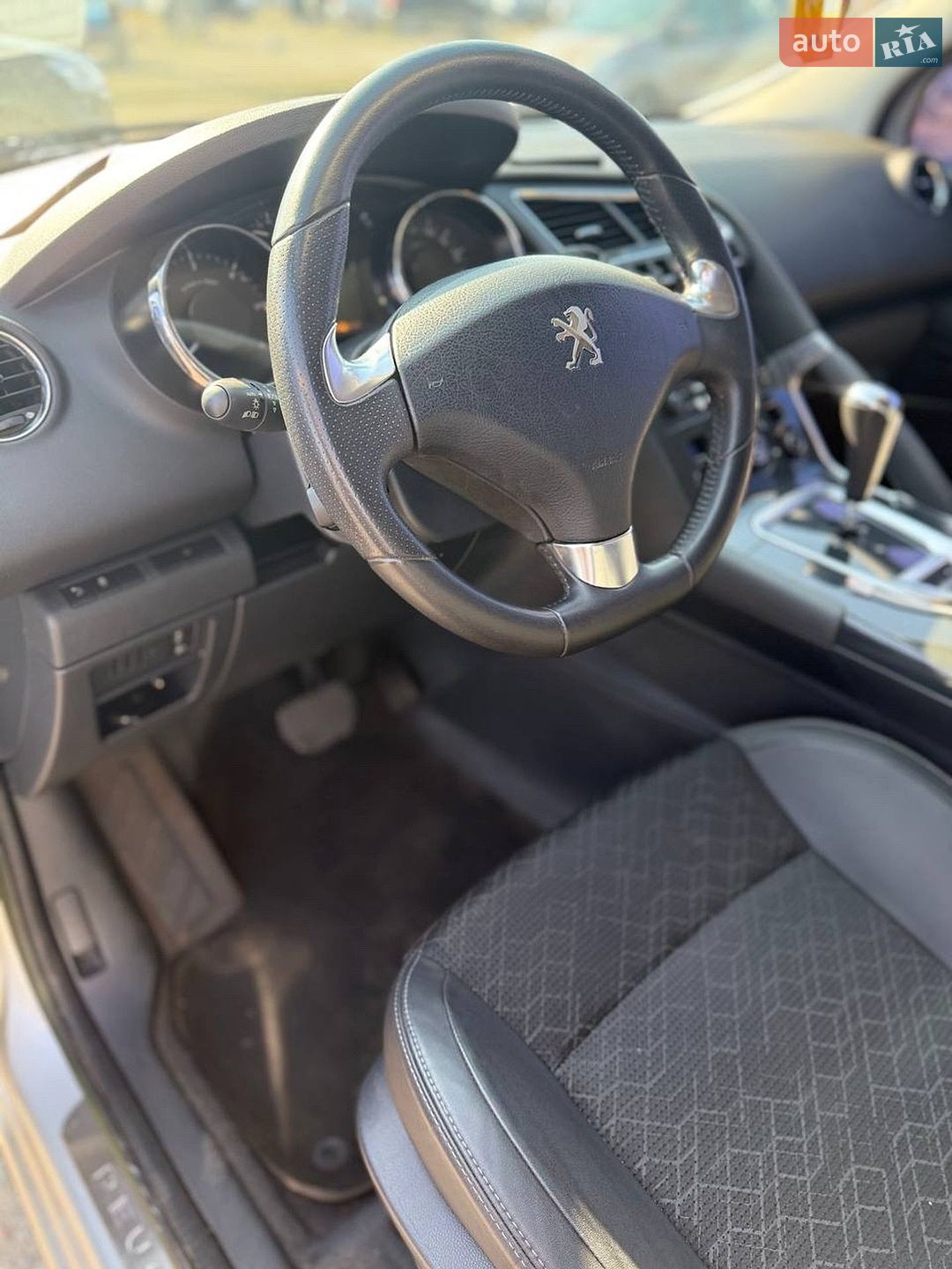 Peugeot 3008 2015 VIN VF30U9HD8FS003991 фото оголошення 8 з 15
