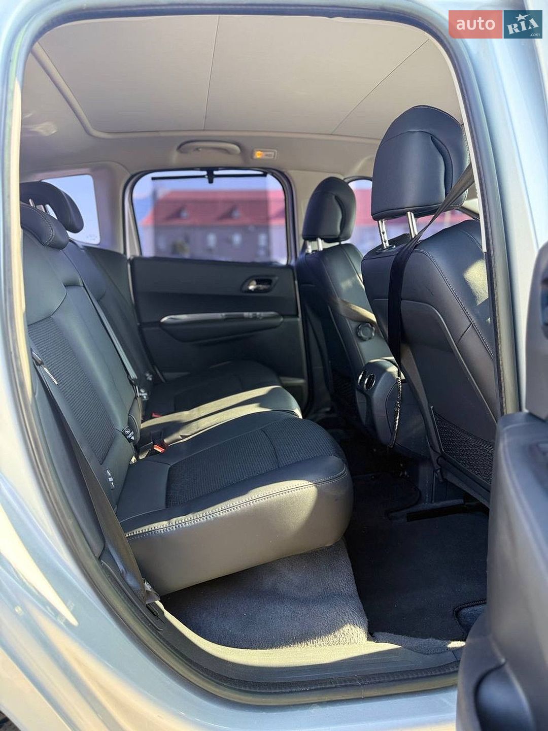 Peugeot 3008 2015 VIN VF30U9HD8FS003991 фото оголошення 11 з 15