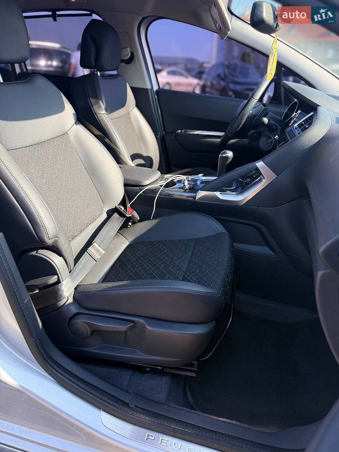Peugeot 3008 2015 VIN VF30U9HD8FS003991 фото оголошення 14 з 15