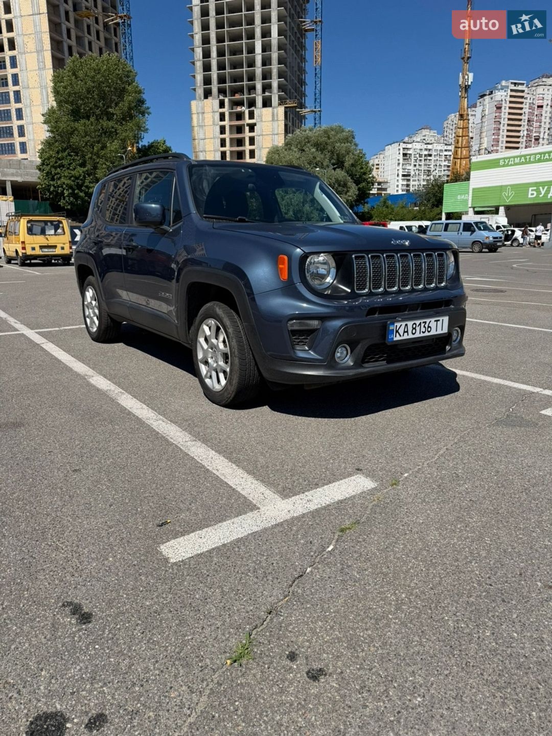 Jeep Renegade 2020 VIN ZACNJBBB4LPL70828 фото оголошення 2 з 15