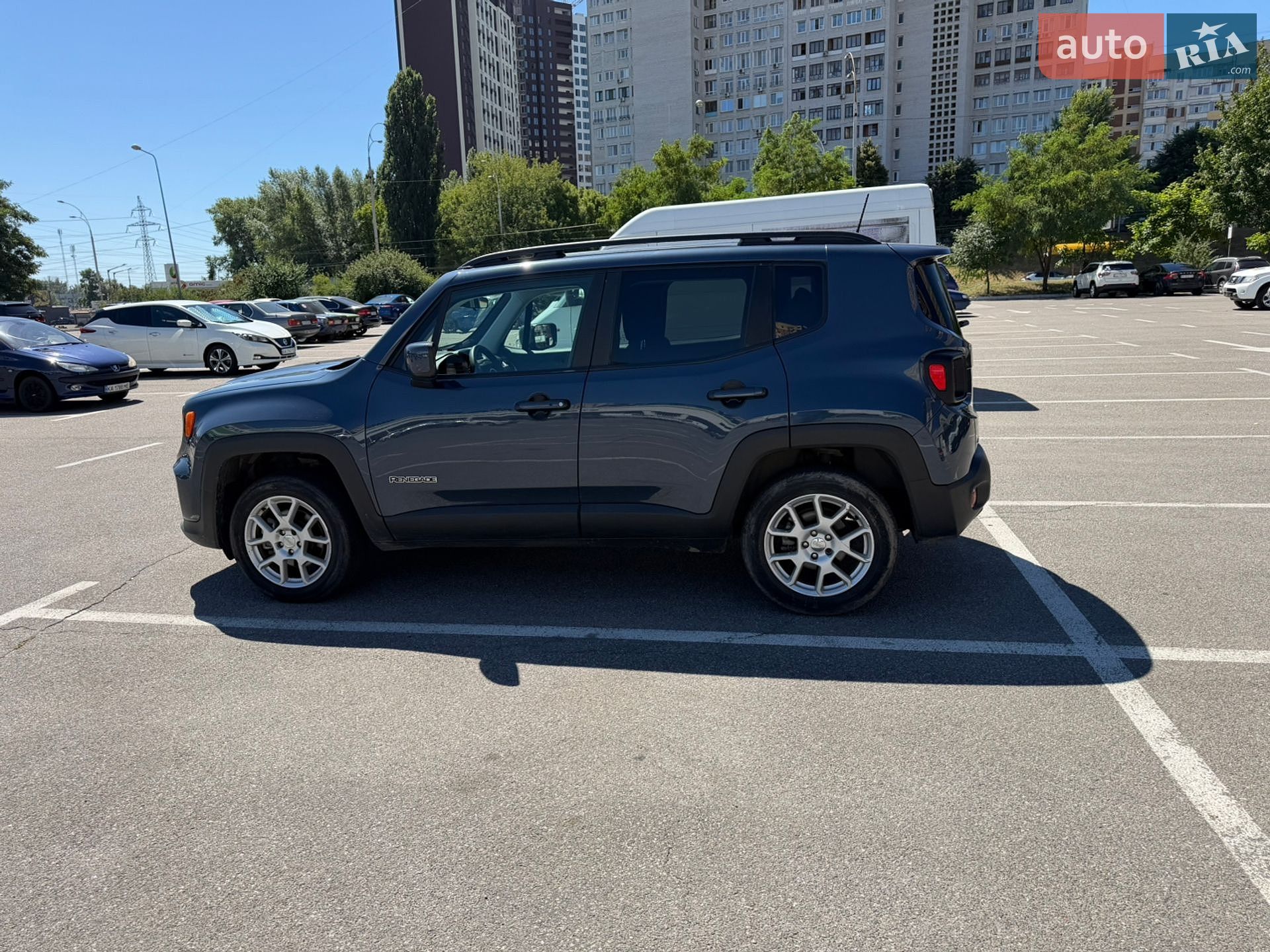 Jeep Renegade 2020 VIN ZACNJBBB4LPL70828 фото оголошення 4 з 15