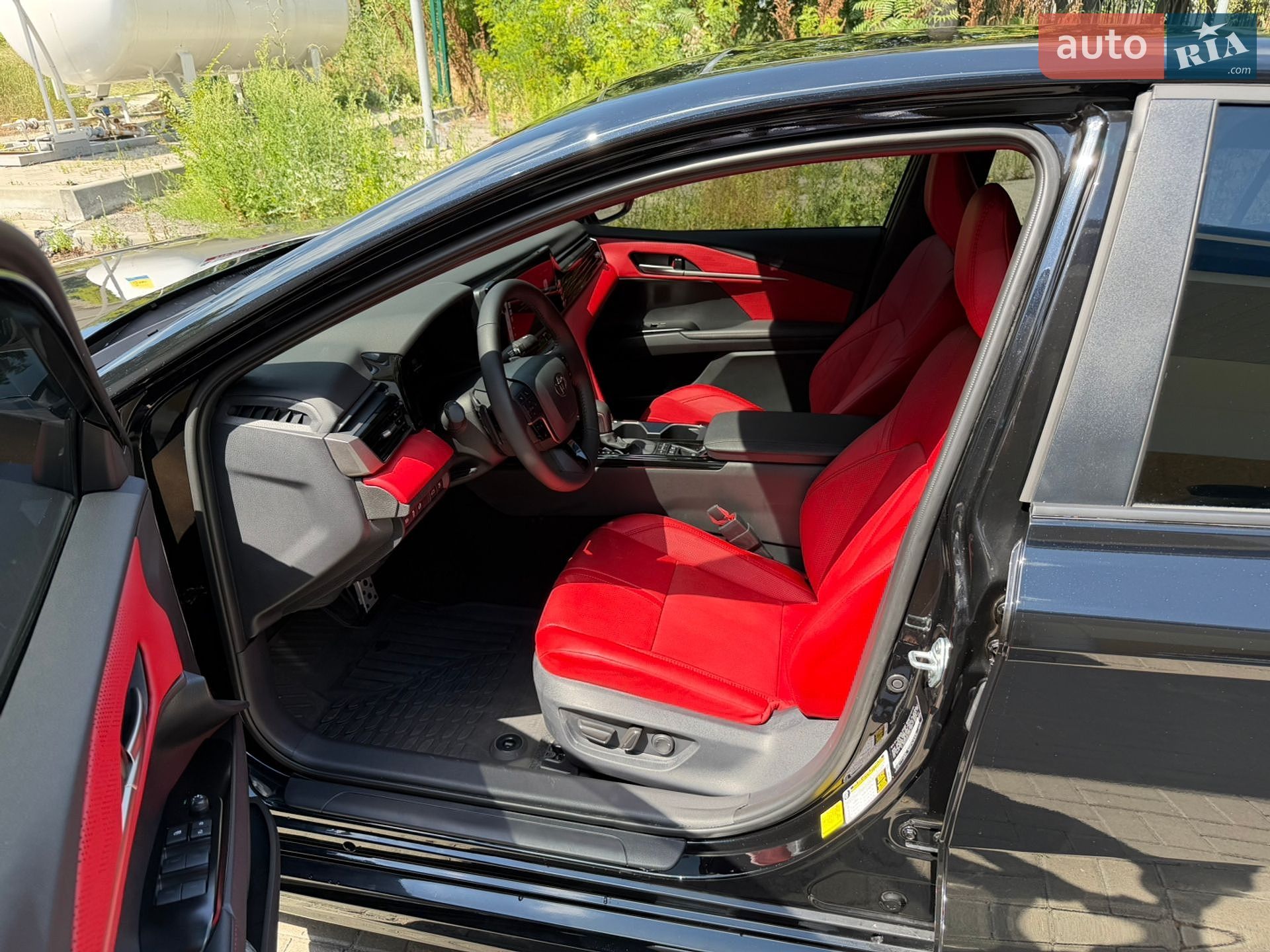 Toyota Camry 2025 VIN 4T1DAACK6TU222021 фото оголошення 17 з 20