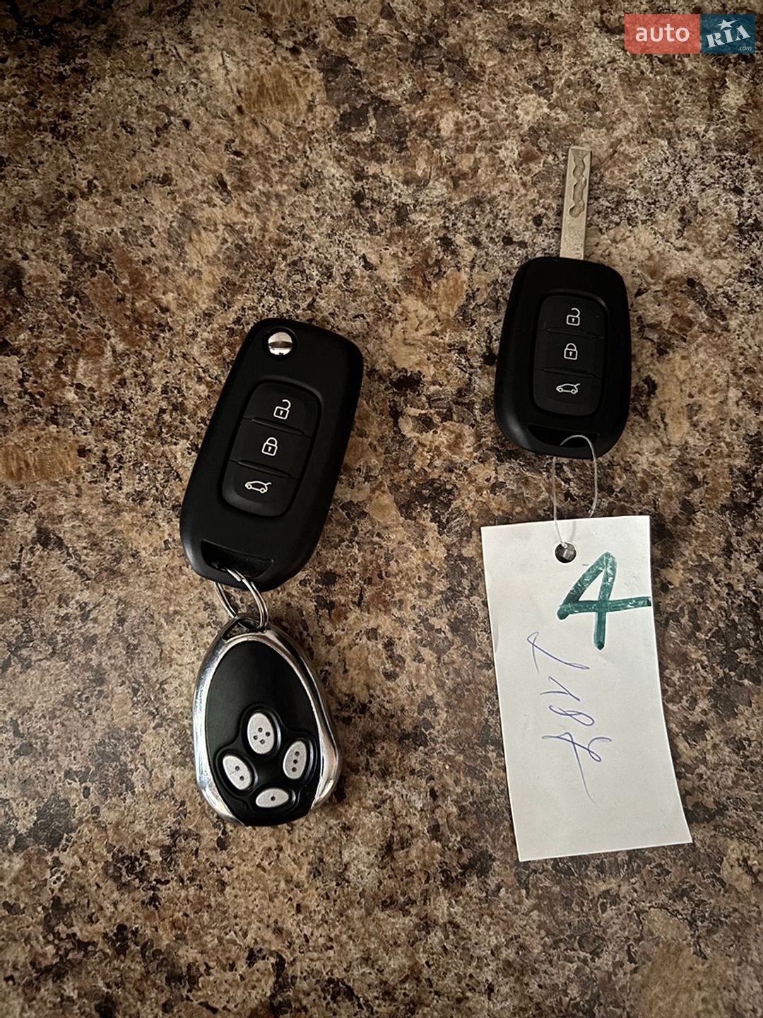 Renault Megane 2017 VIN VF1RFB00558070313 фото оголошення 28 з 30