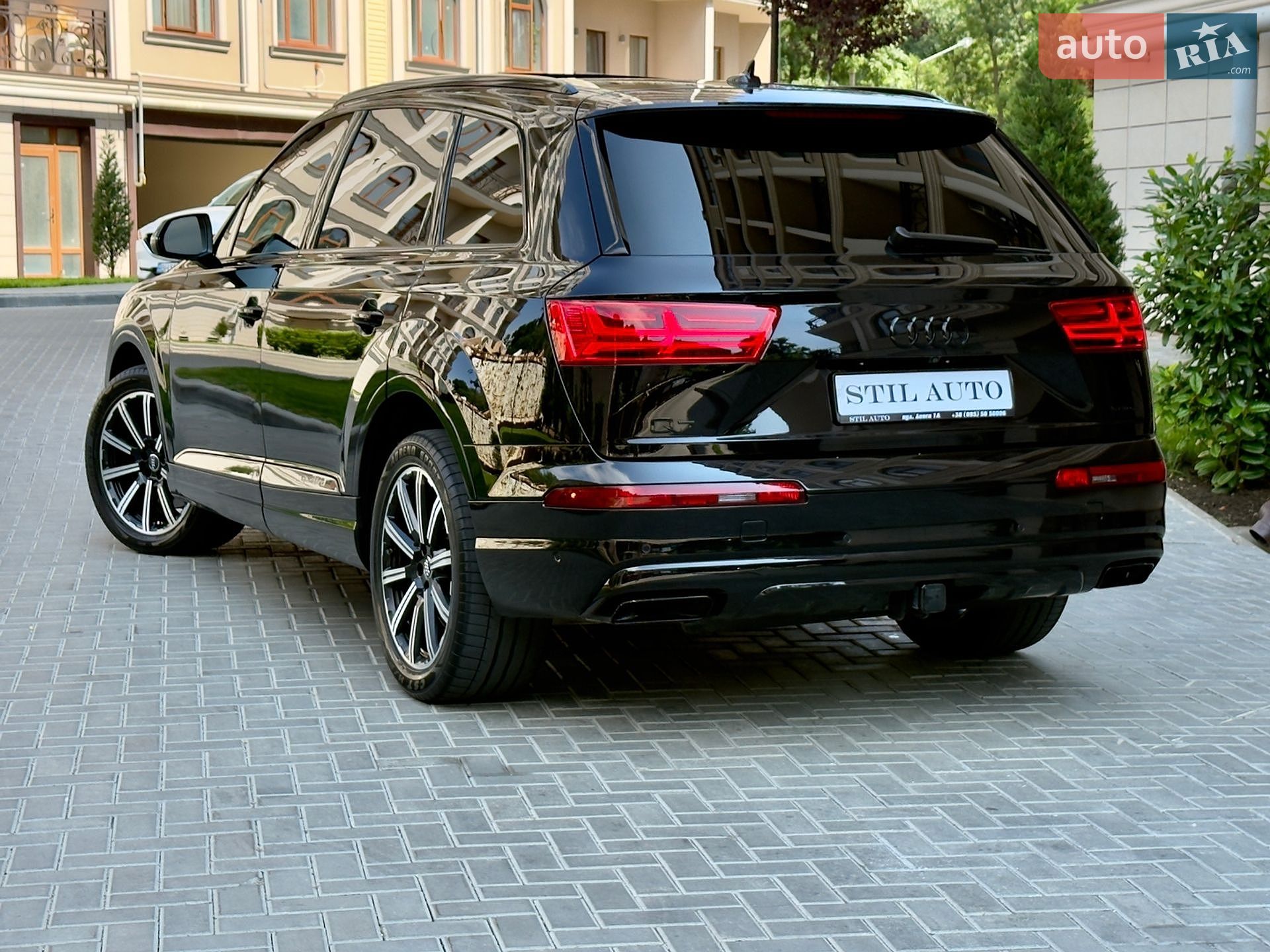Audi Q7 2019 VIN WA1VAAF73KD026529 фото оголошення 5 з 165