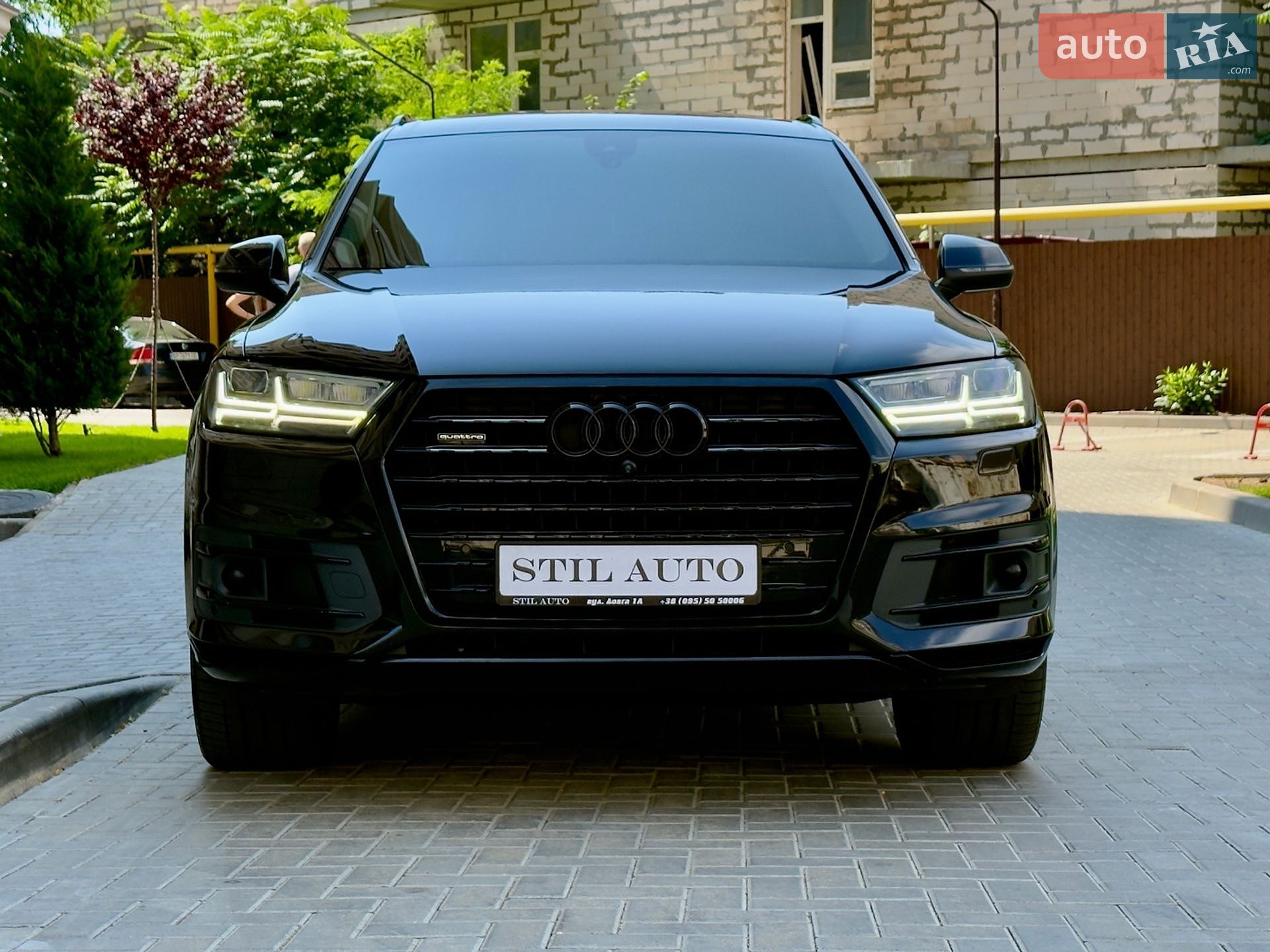 Audi Q7 2019 VIN WA1VAAF73KD026529 фото оголошення 8 з 165