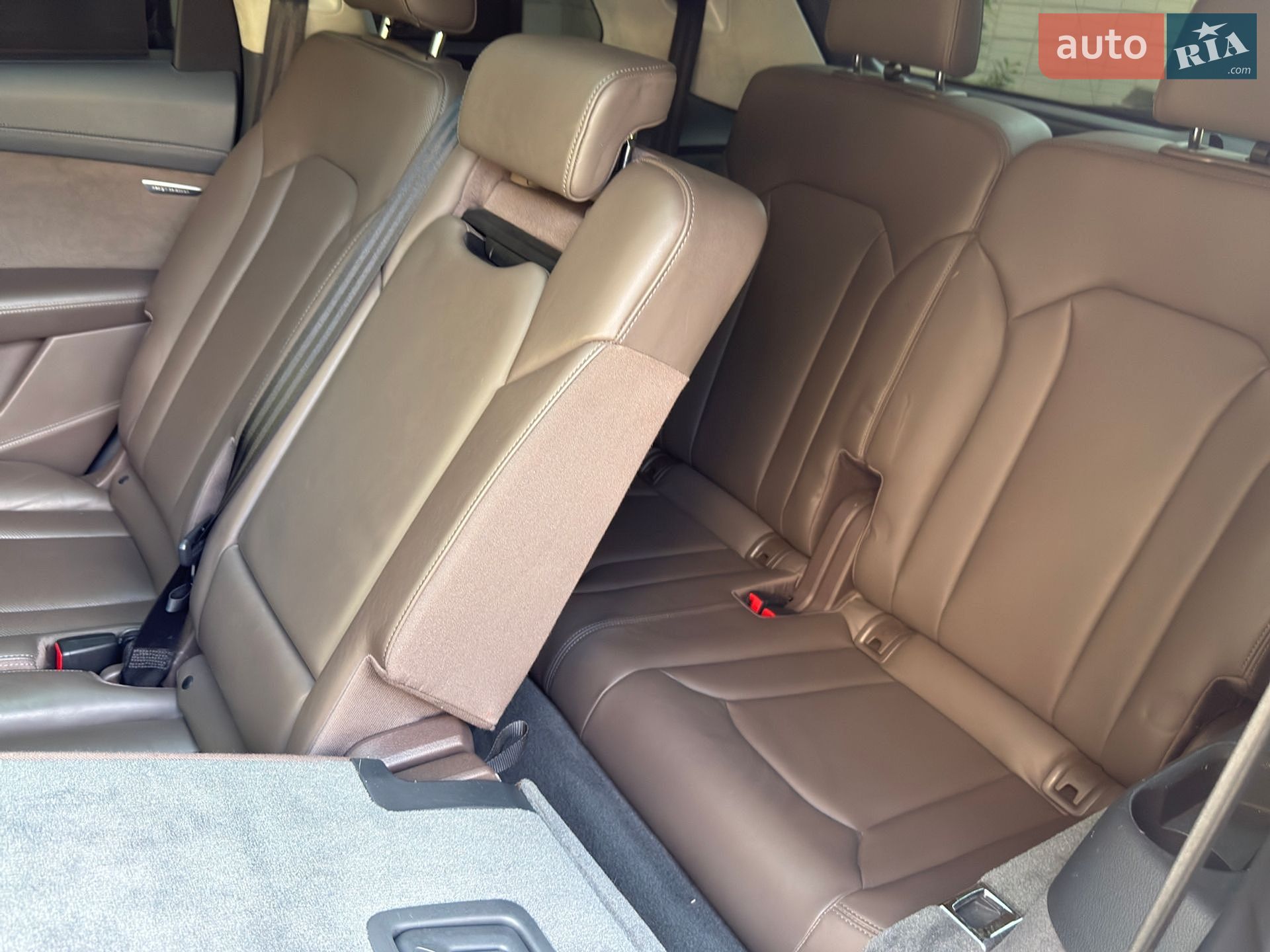 Audi Q7 2019 VIN WA1VAAF73KD026529 фото оголошення 57 з 165