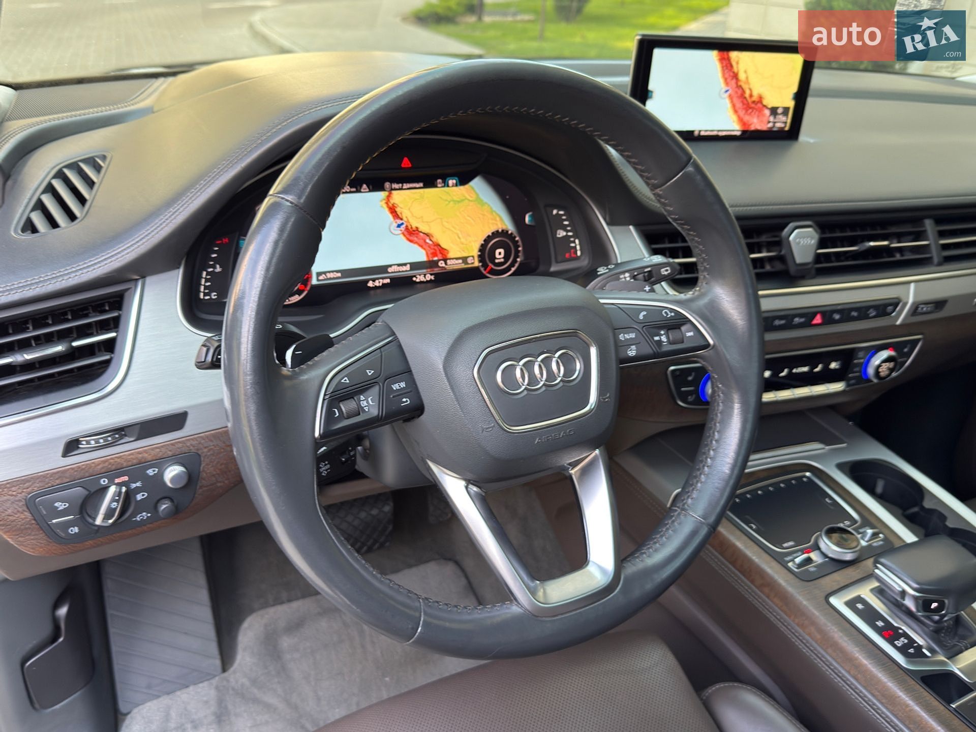 Audi Q7 2019 VIN WA1VAAF73KD026529 фото оголошення 66 з 165