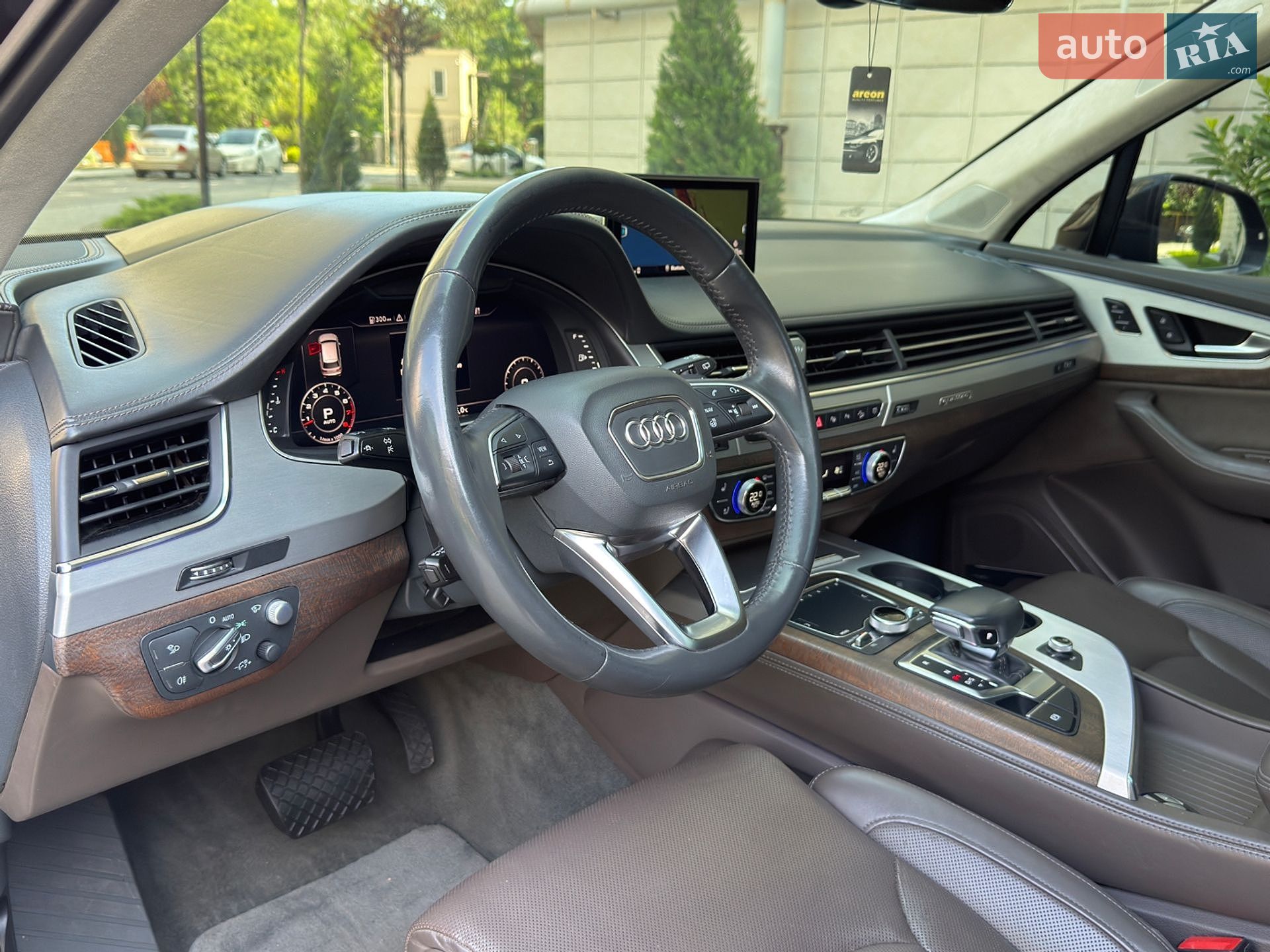 Audi Q7 2019 VIN WA1VAAF73KD026529 фото оголошення 69 з 165