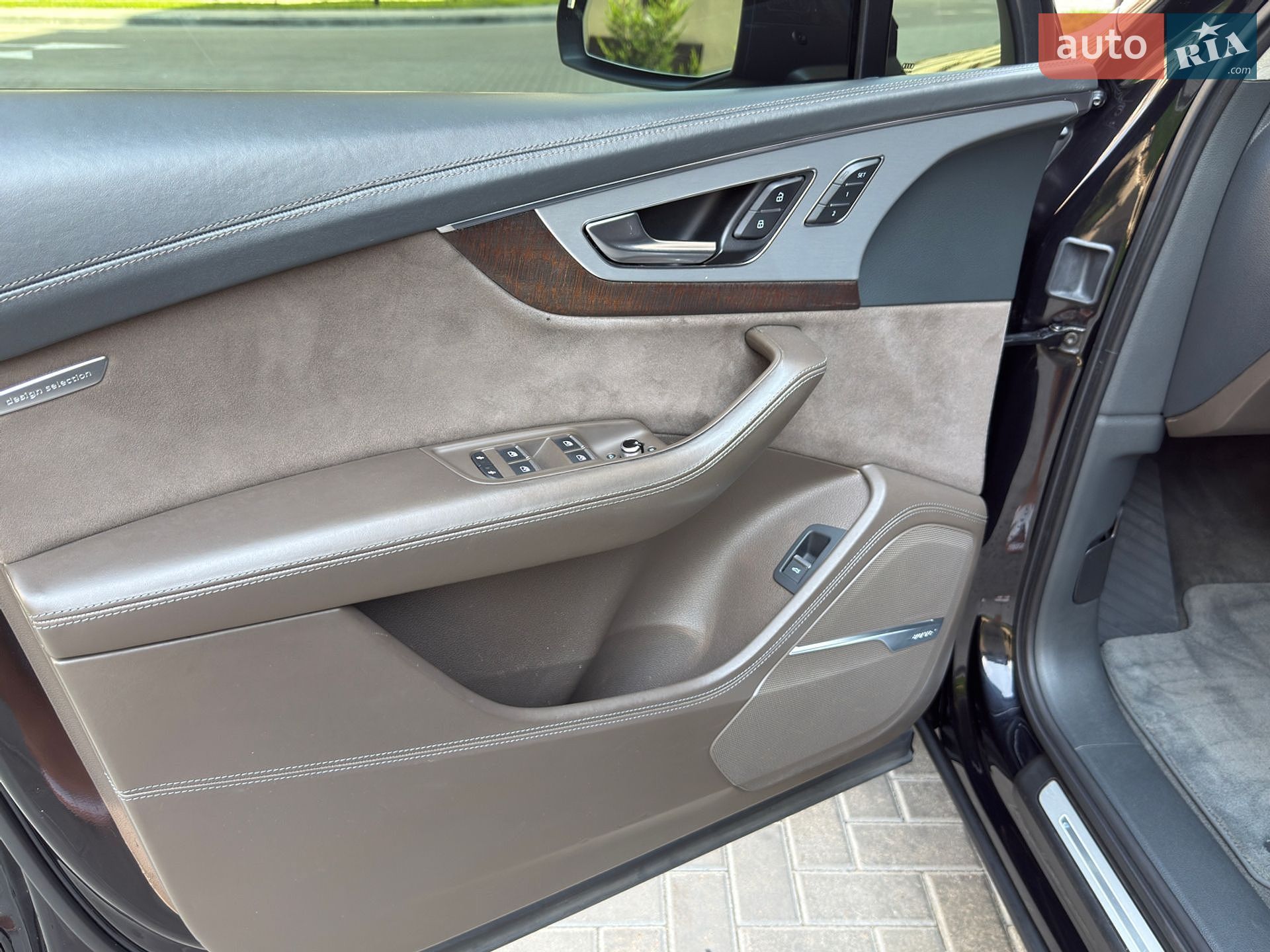Audi Q7 2019 VIN WA1VAAF73KD026529 фото оголошення 70 з 165