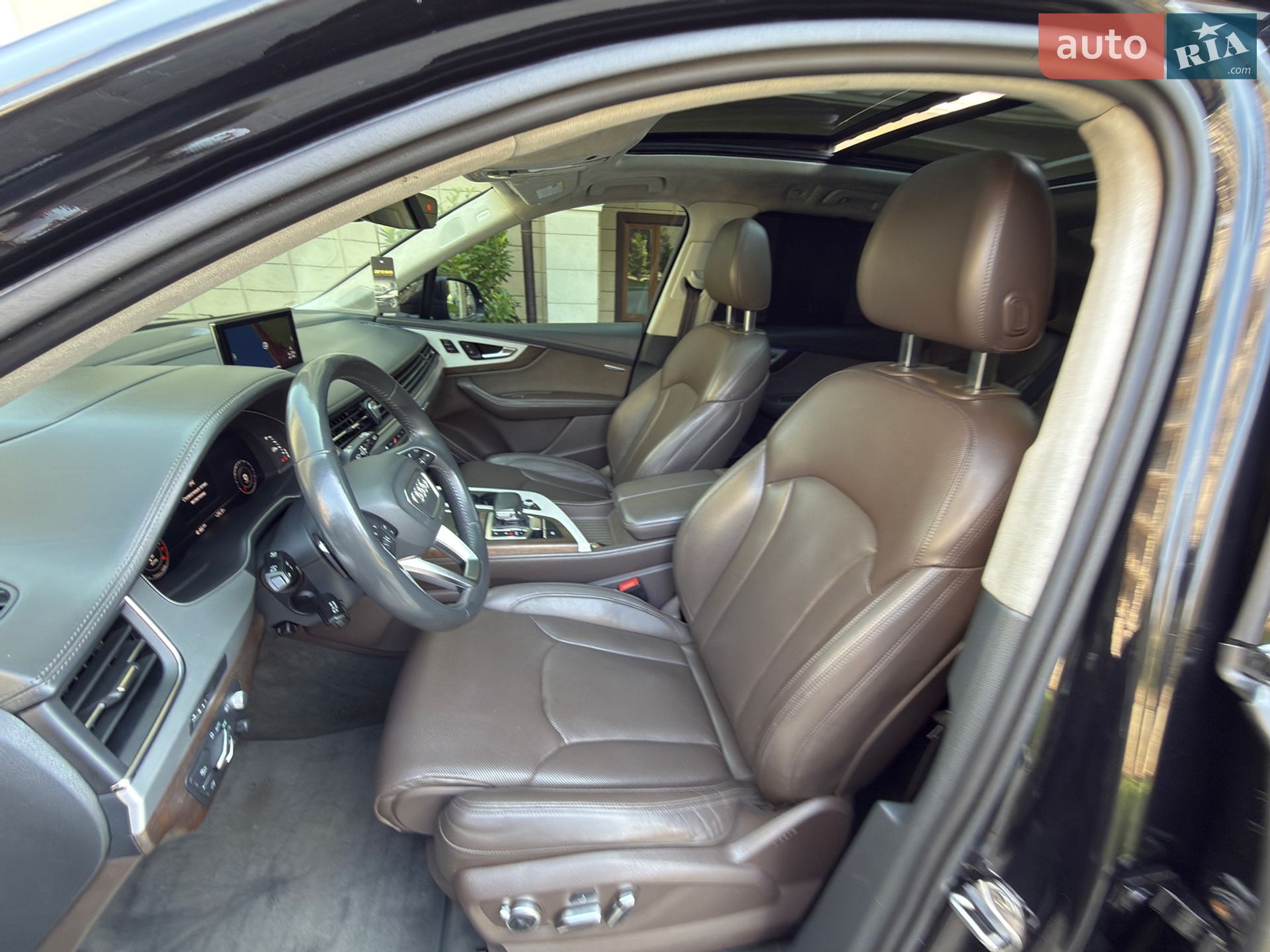Audi Q7 2019 VIN WA1VAAF73KD026529 фото оголошення 75 з 165