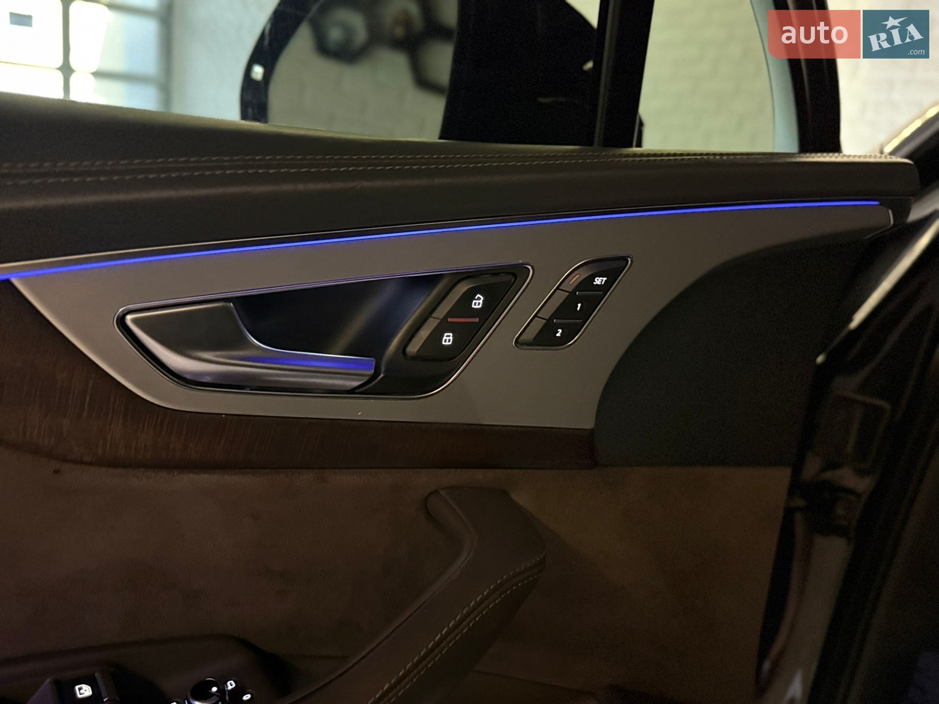 Audi Q7 2019 VIN WA1VAAF73KD026529 фото оголошення 102 з 165