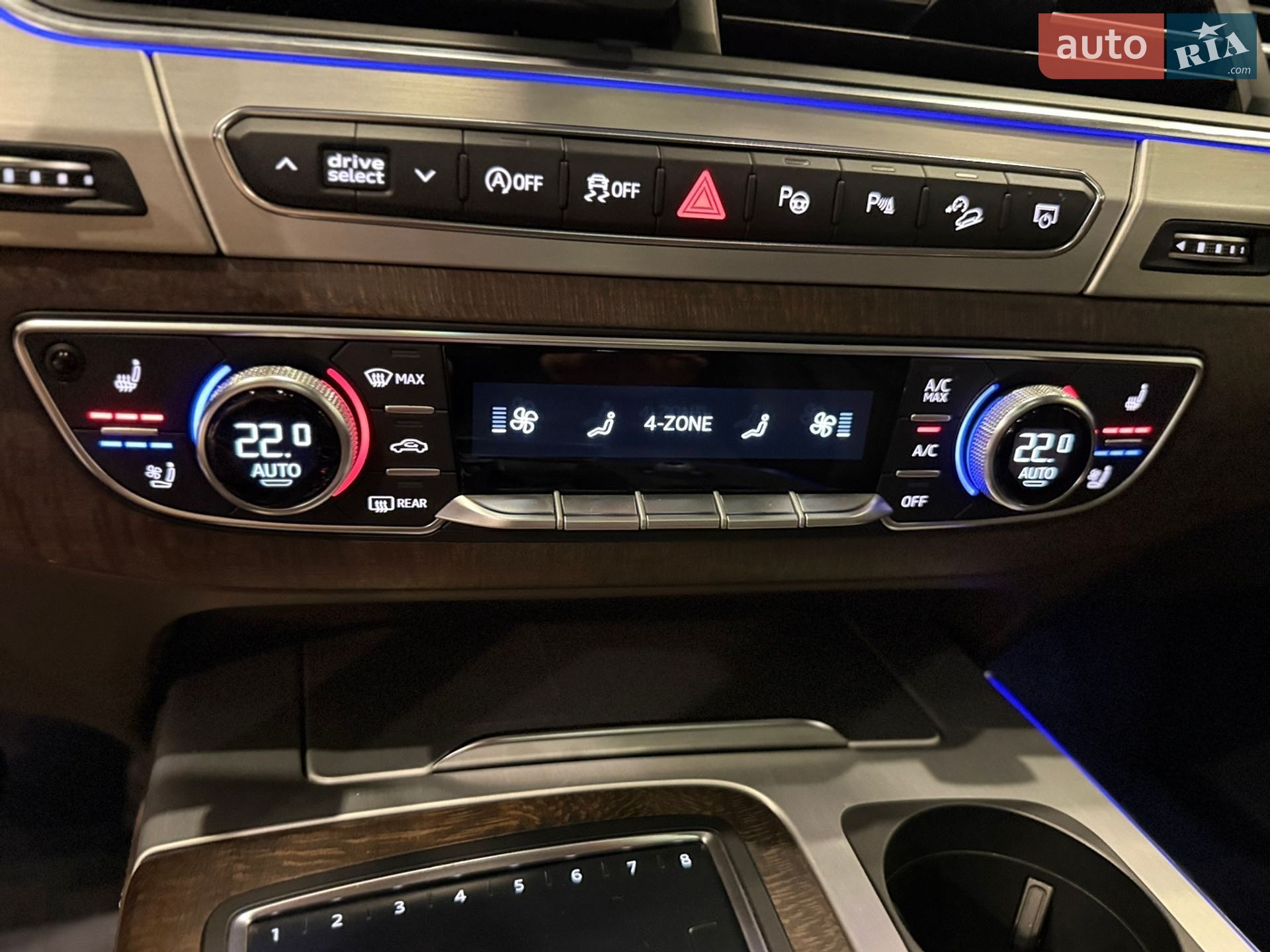 Audi Q7 2019 VIN WA1VAAF73KD026529 фото оголошення 107 з 165