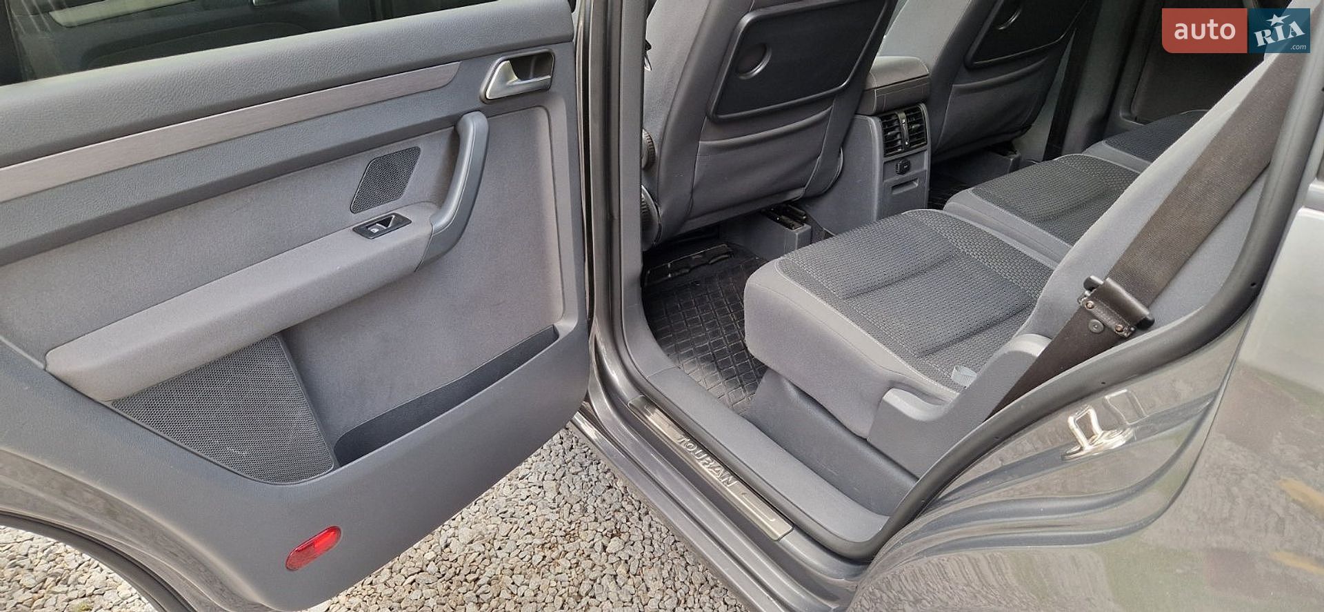 Volkswagen Touran 2011 VIN WVGZZZ1TZCW049231 фото оголошення 19 з 25