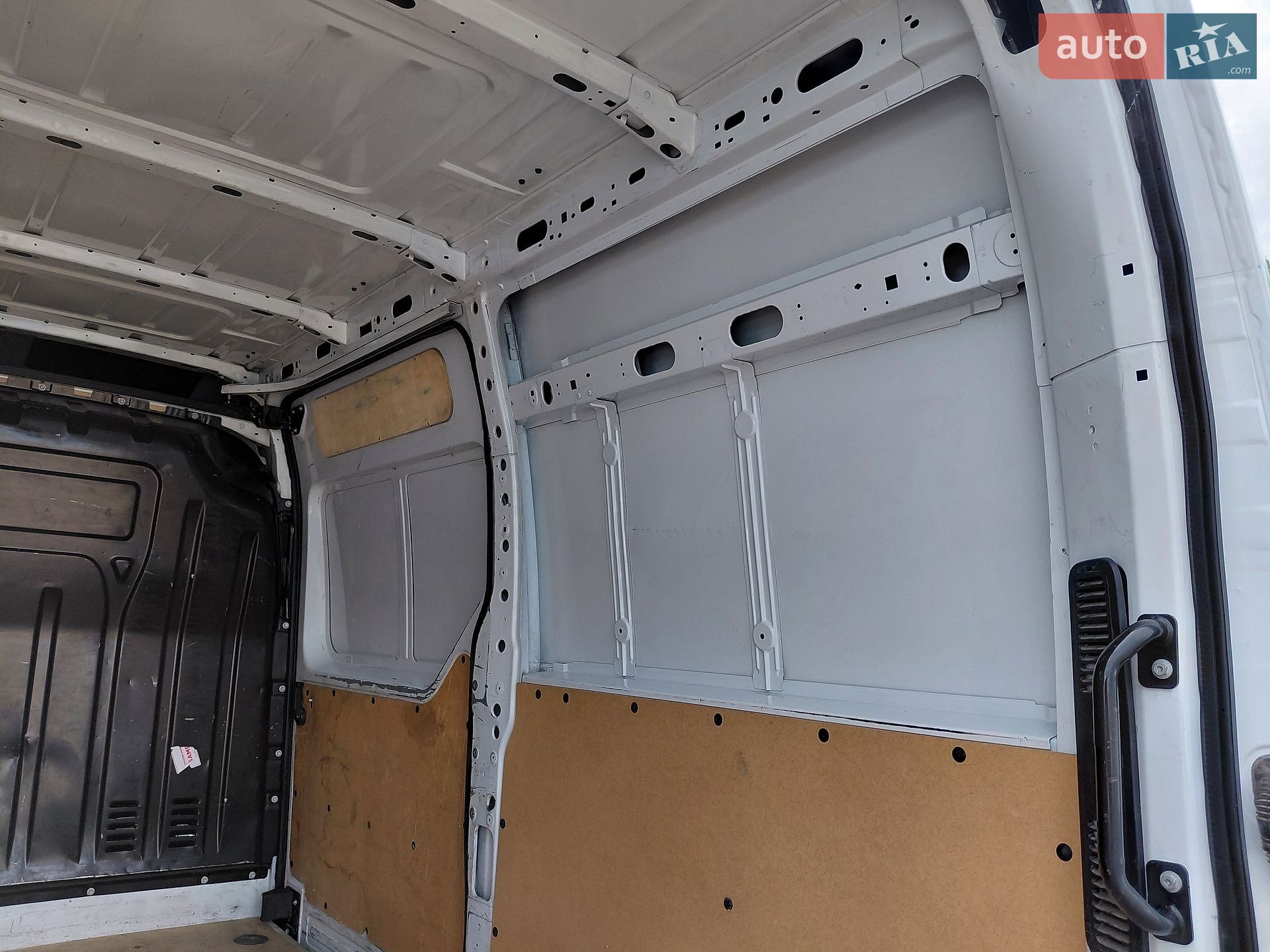 Renault Master 2023 VIN VF1MA000368914590 фото оголошення 13 з 79