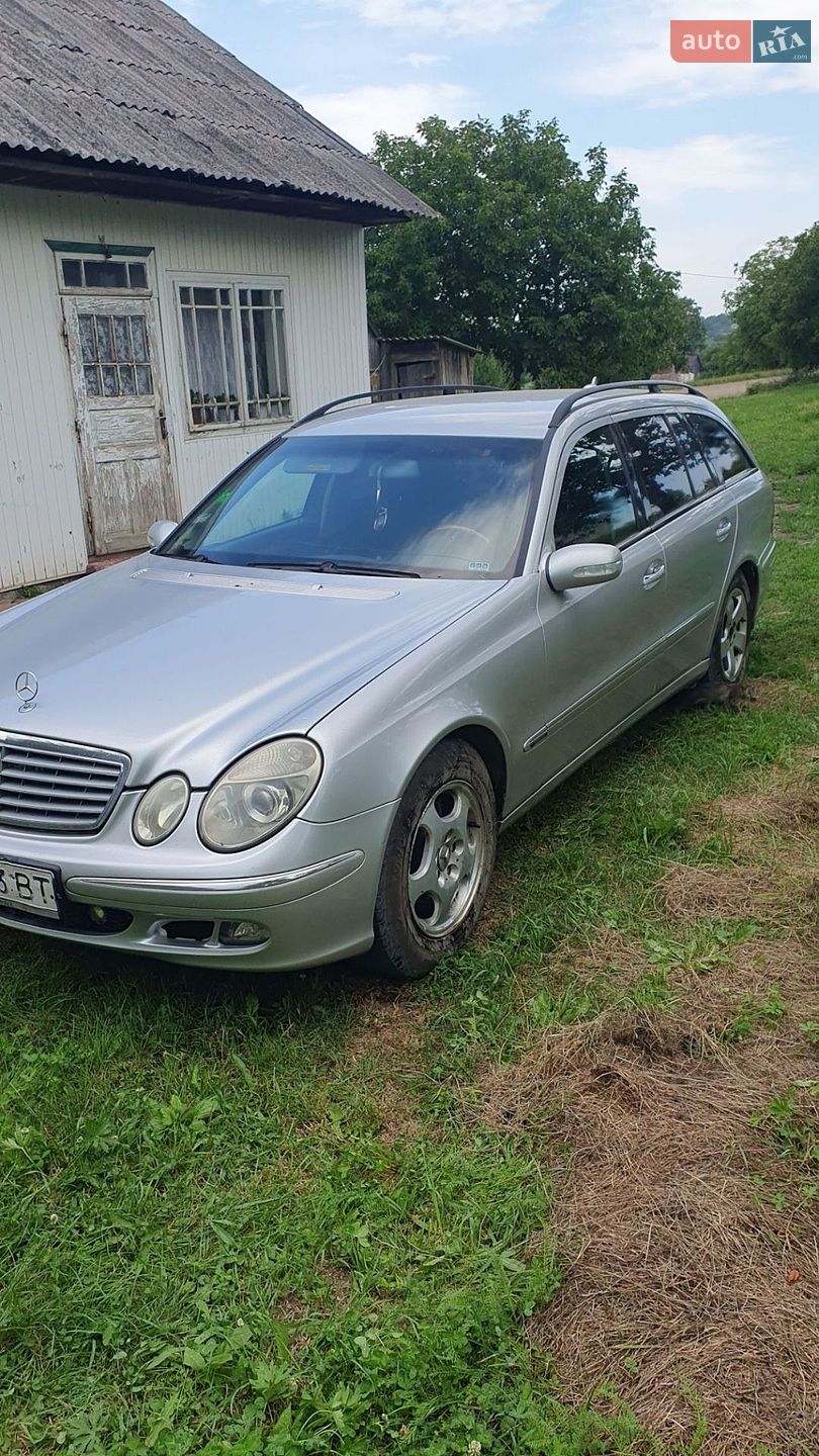 Mercedes-Benz E-Class 2004 VIN WDB2112061A576513 фото оголошення 2 з 12