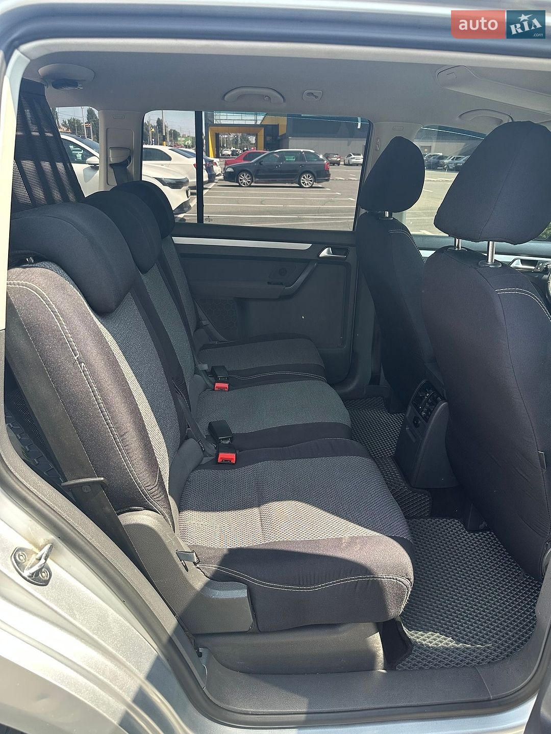 Volkswagen Touran 2014 VIN WVGZZZ1TZEW089357 фото оголошення 8 з 18